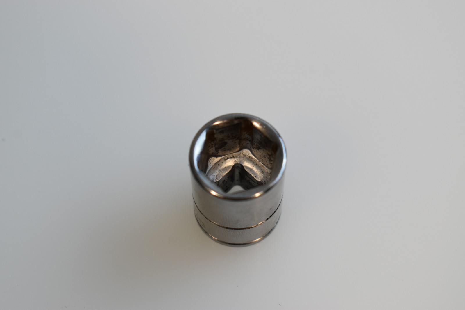 Blue Point Tools BLPSM1413 13mm Metric Shallow Socket 1/4″ Drive 6 Point