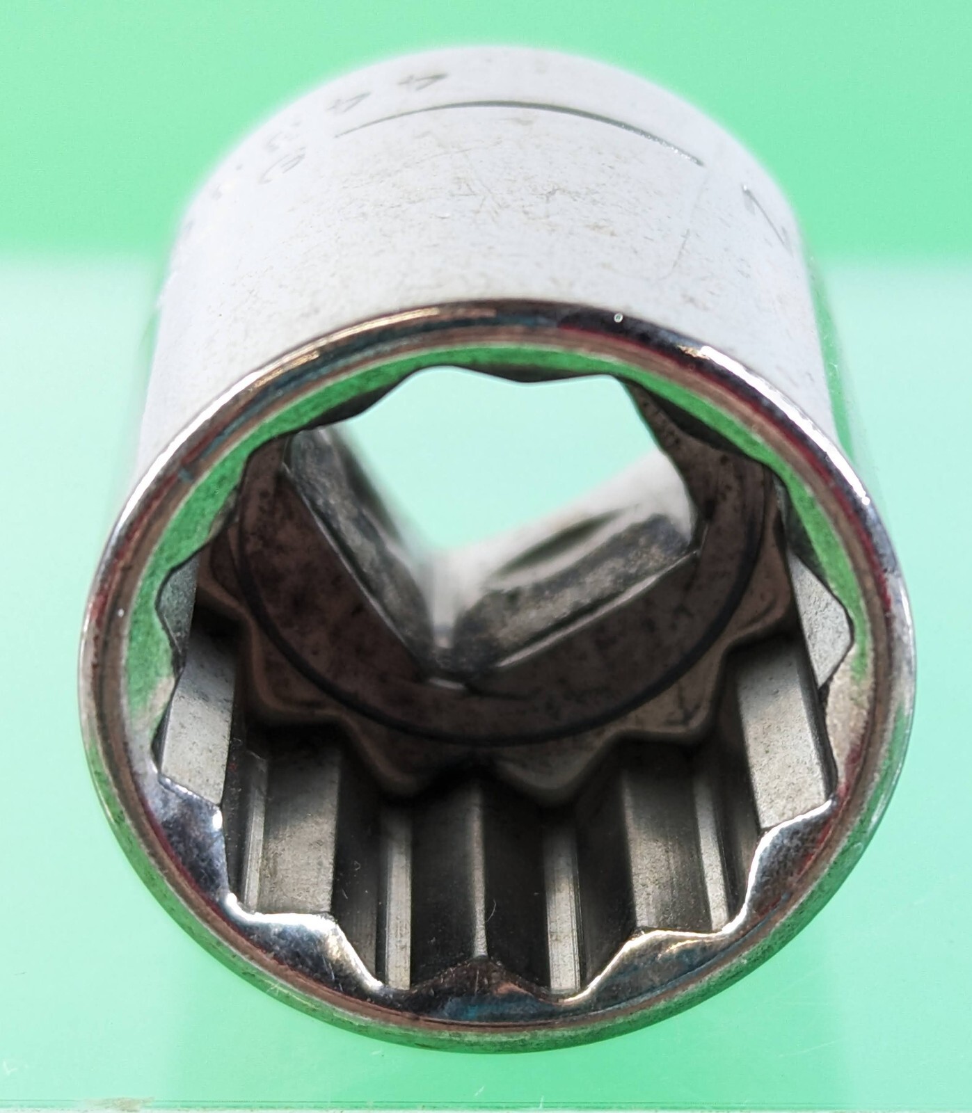 Craftsman USA 11/16″ 12 Point 3/8″ Drive Shallow Socket G Series 44336