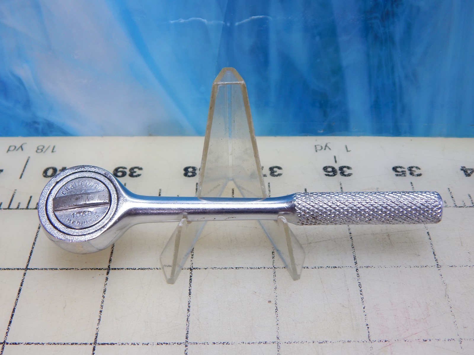 Vintage Challenger 1/4″ Drive Ratchet Knurled Handle Chrome 1060 USA 4.5″