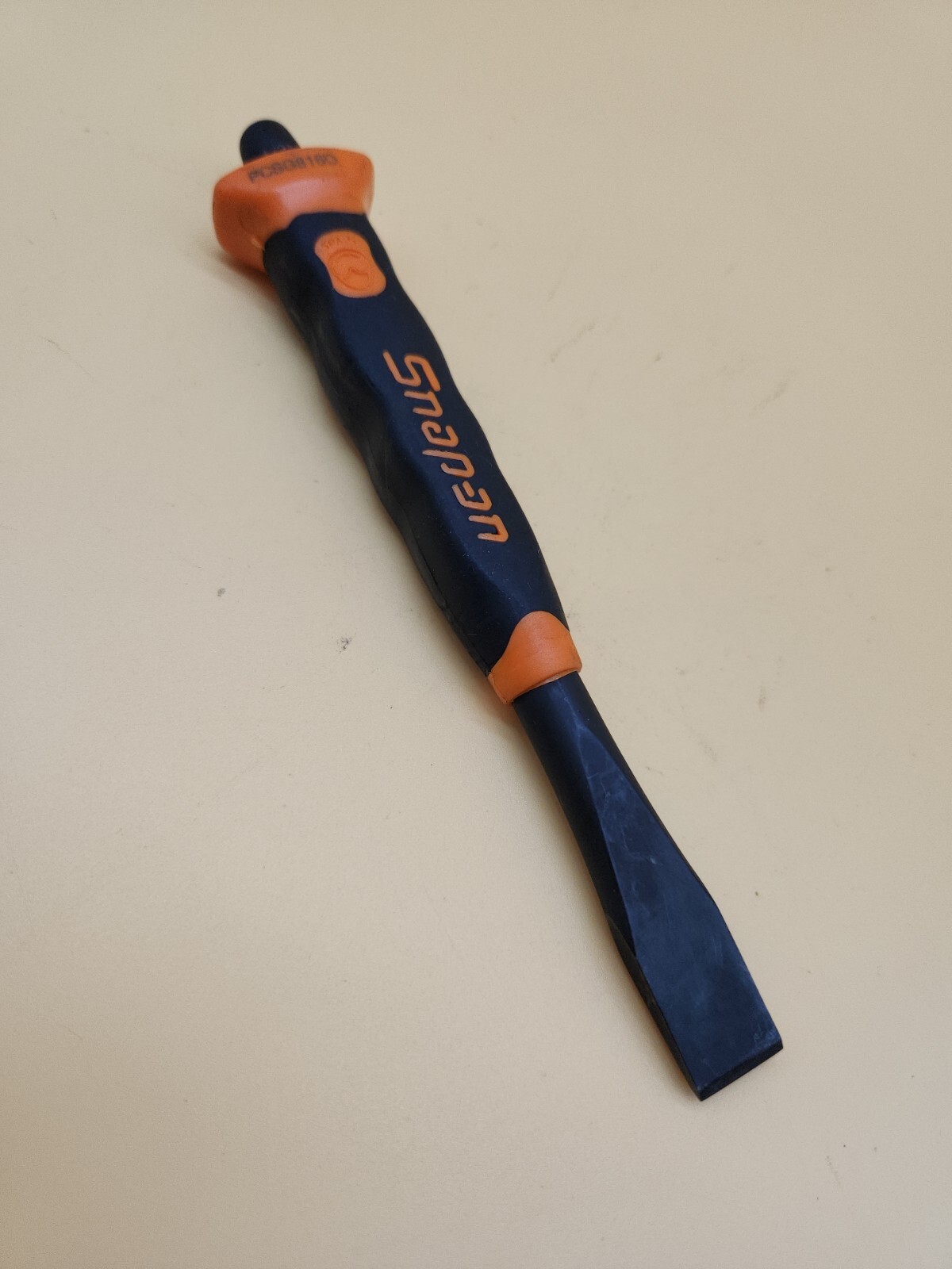 Snap-on Tools Soft Grip 1/2″ Flat Edge Chisel PCSG816O ORANGE
