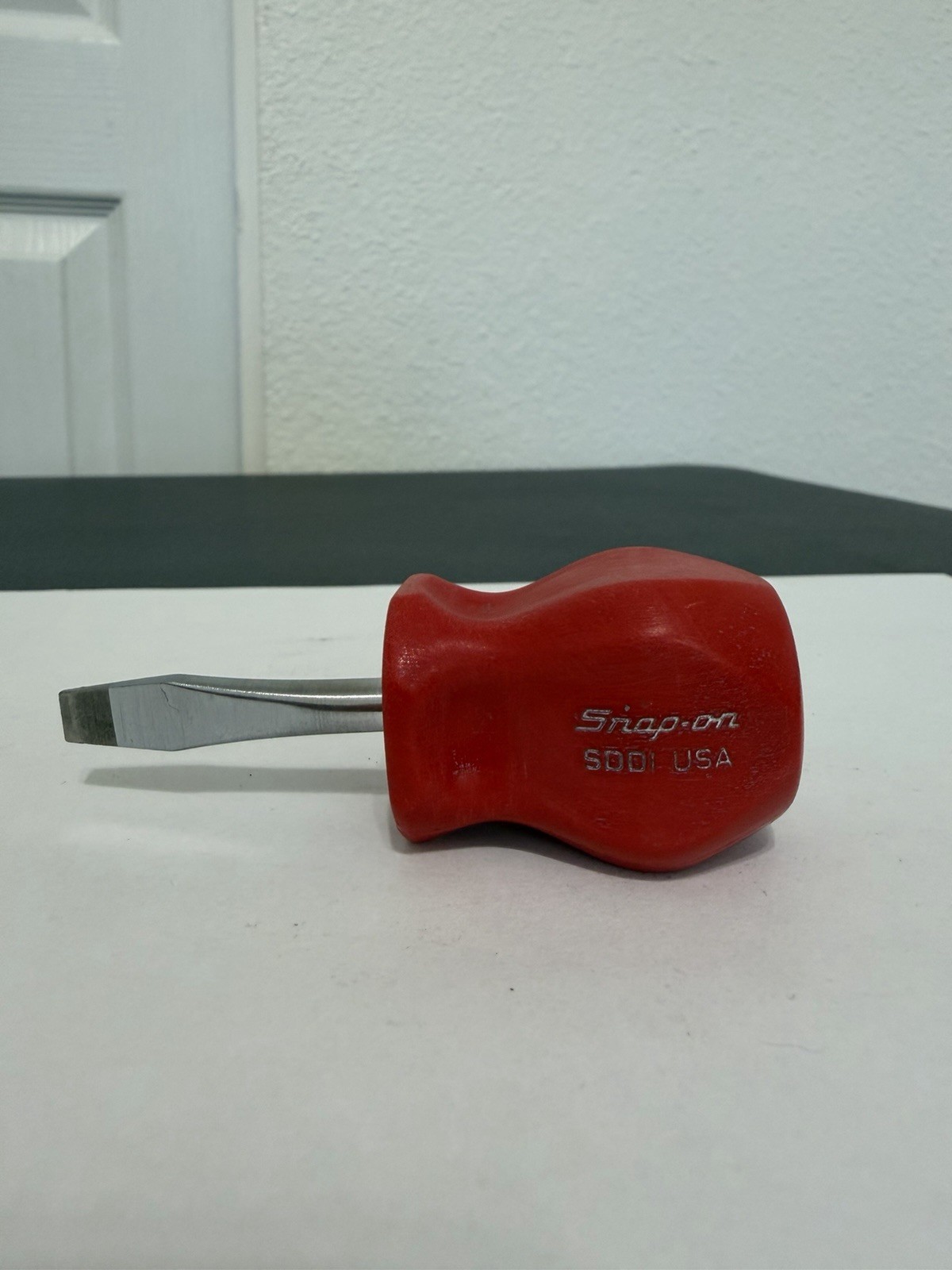SNAPON SDD1 Phillips head Stub Red Screwdriver