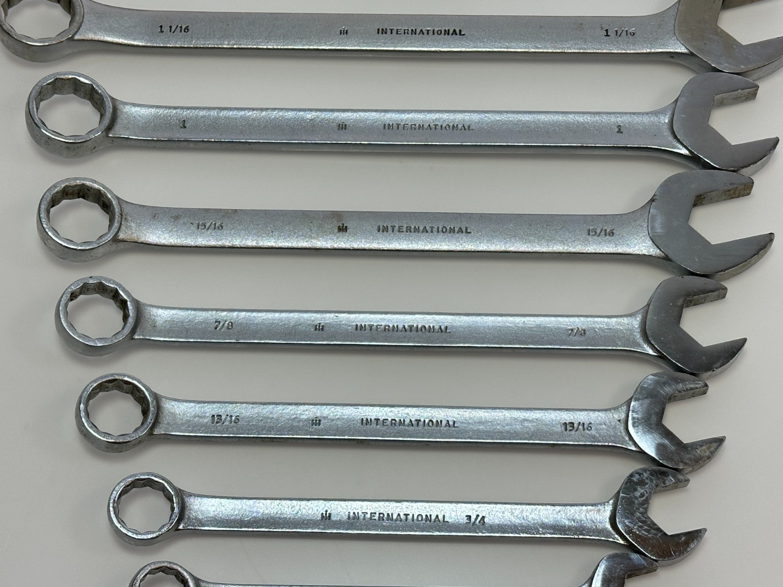 International Harvester IH USA SAE 3/8″-1-1/4″ (Complete) Combination Wrench Set