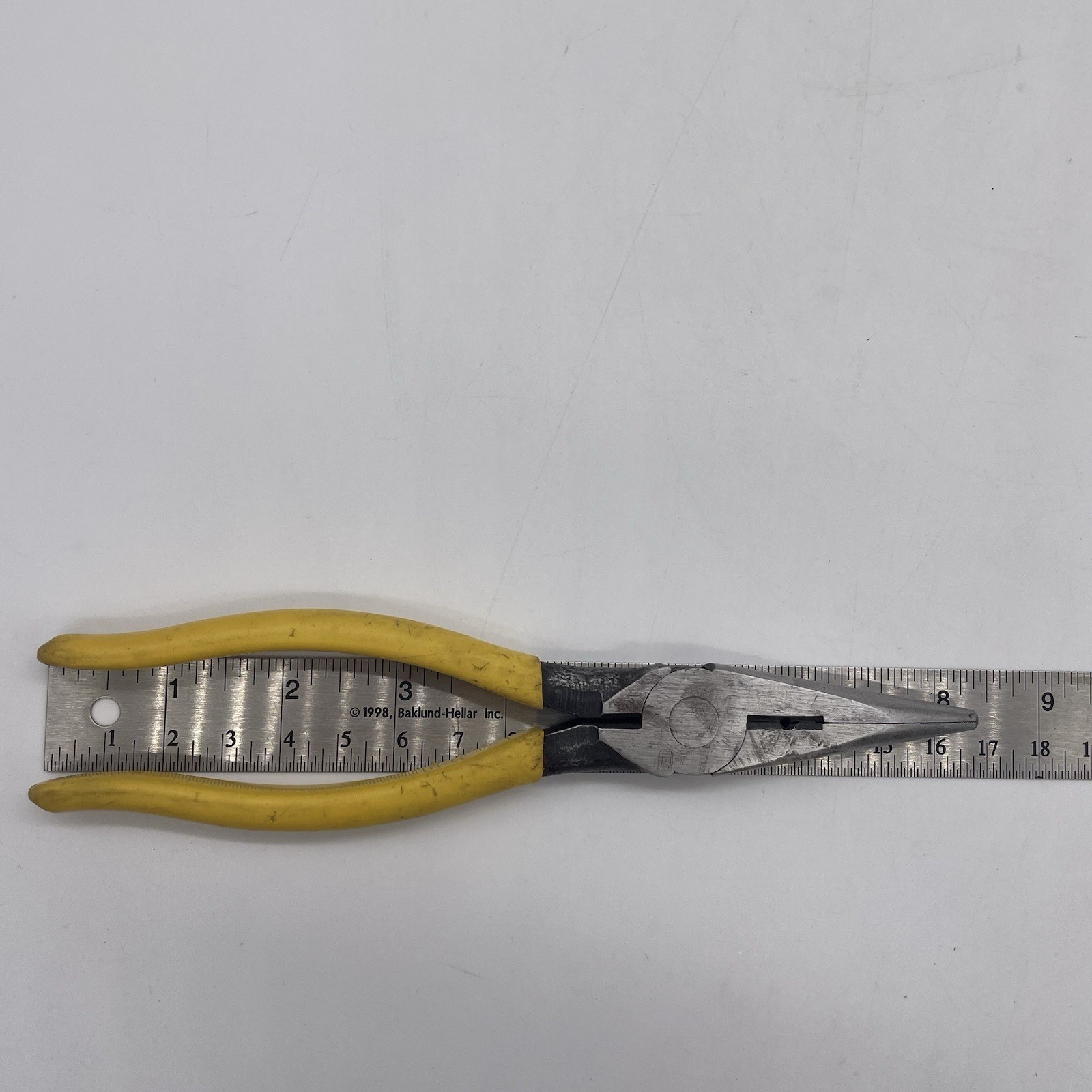 Klein Tools USA – D203-8N 8″ Long Nose Side Cutting Pliers Yellow