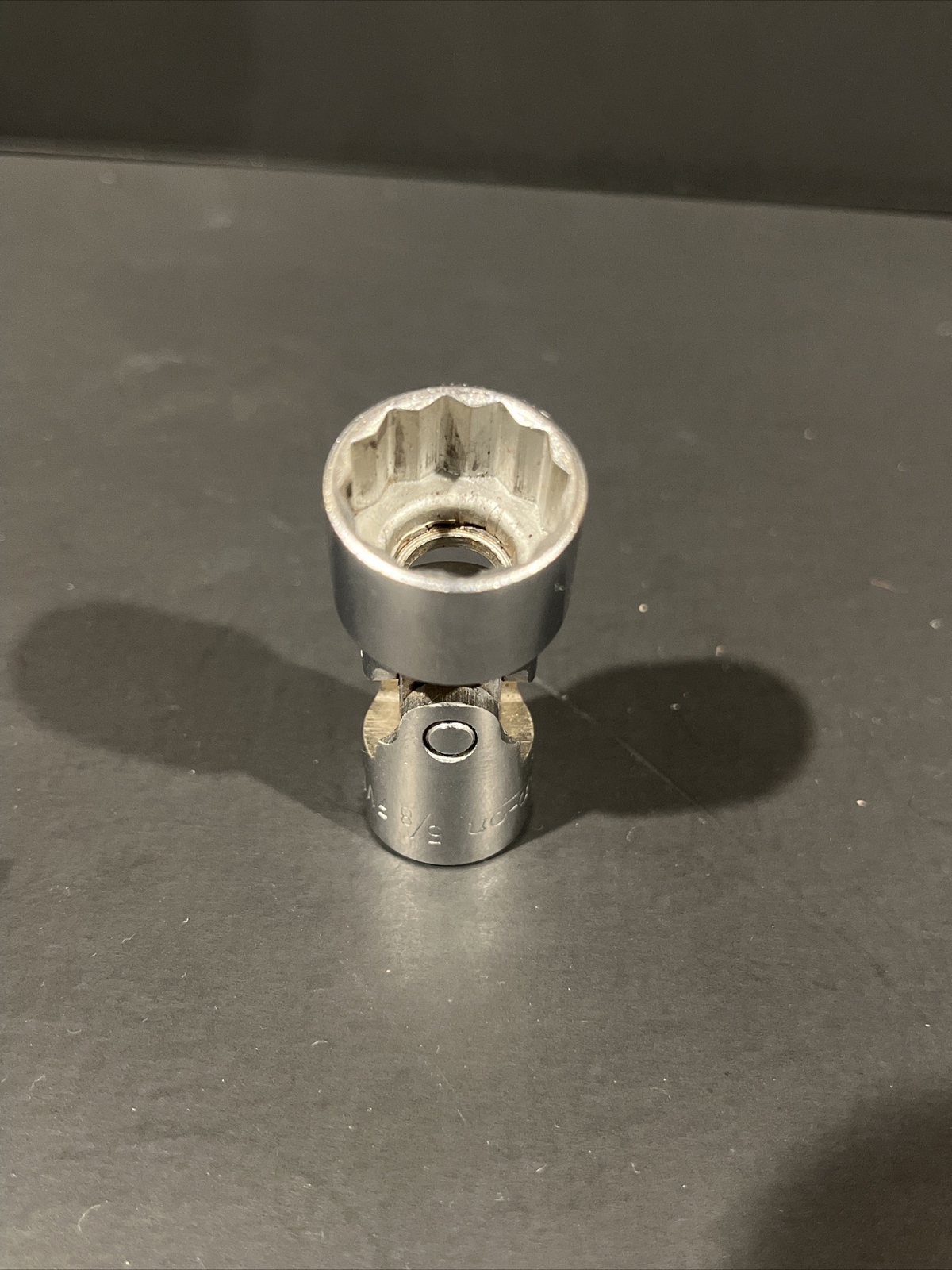 Snap On Tool FVU20 5/8″ Flank Drive Shallow Universal Socket 3/8″ Drive 12 Point