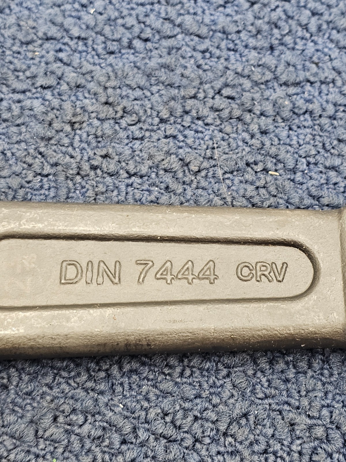 Ozat FSW33: 2-1/16 in. Flat Striking Wrench, 9-5/8 in. Overall Length, 12-Point