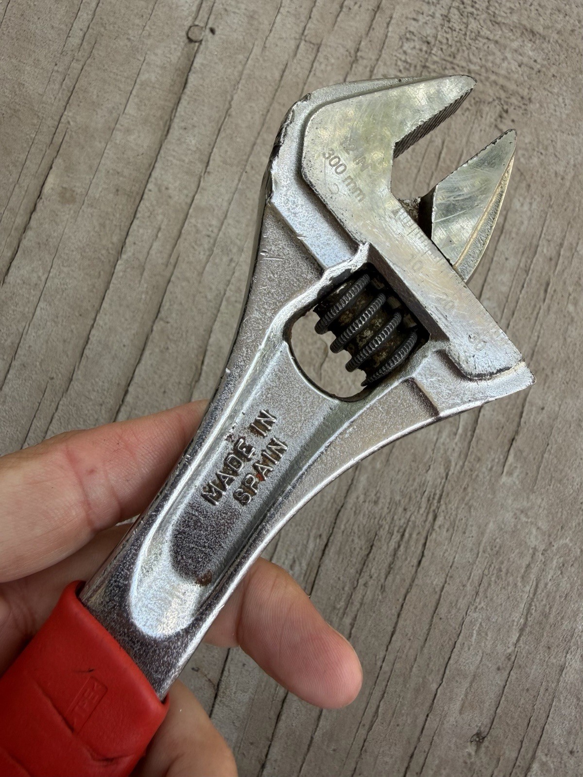 SNAP-ON 12″ INCH FLANK DRIVE PLUS ADJUSTABLE WRENCH FADH12A RED, GOOD COND SPAIN