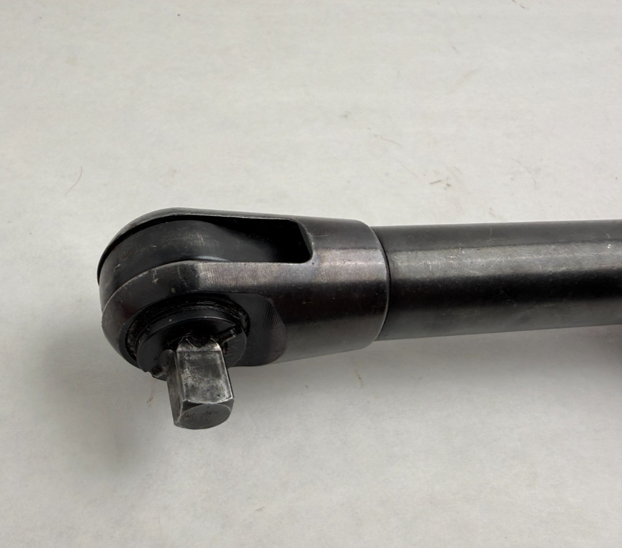 Snap on Tools CTR868 14.4V 3/8″ Long Neck High Torque Brushless Ratchet w/ Batt