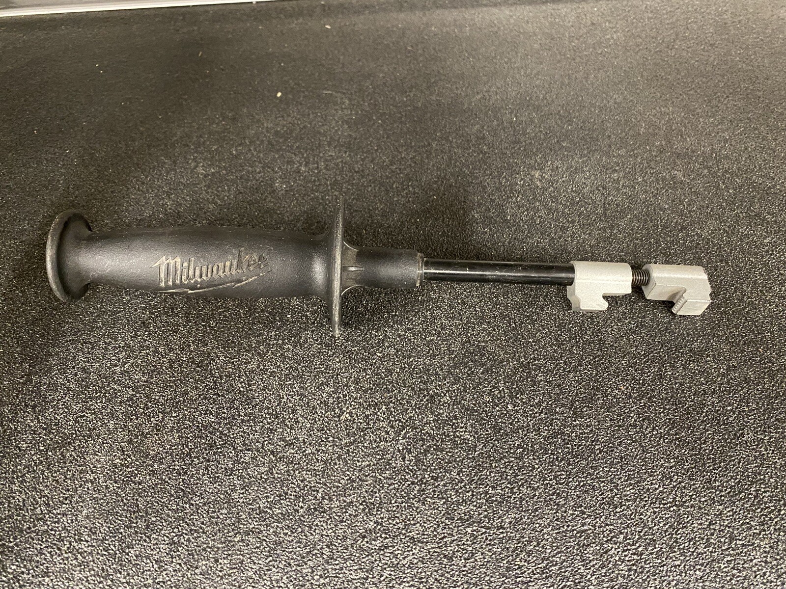 GENUINE MILWAUKEE HD 28 PD 28V HAMMER DRILL SIDE HANDLE