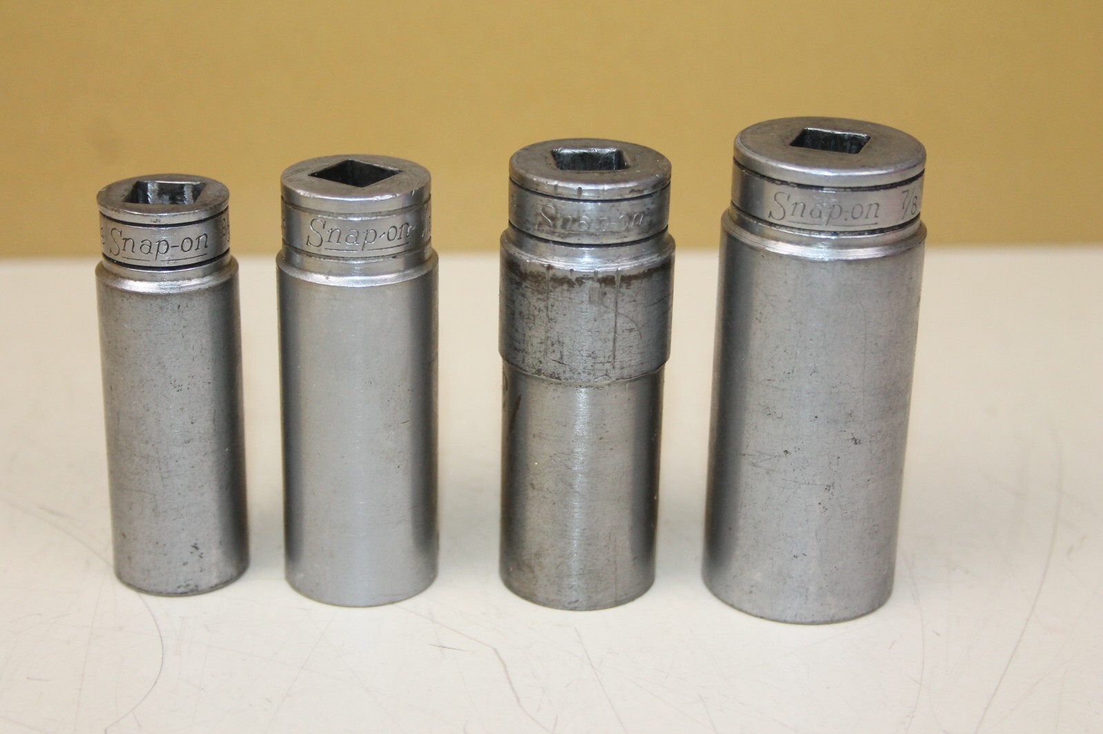 (4) Snap-On Sockets «SF» 191, 221, 241, 281 ~ 3/8″ Dr. ~ 12 Point (loc:LD1)