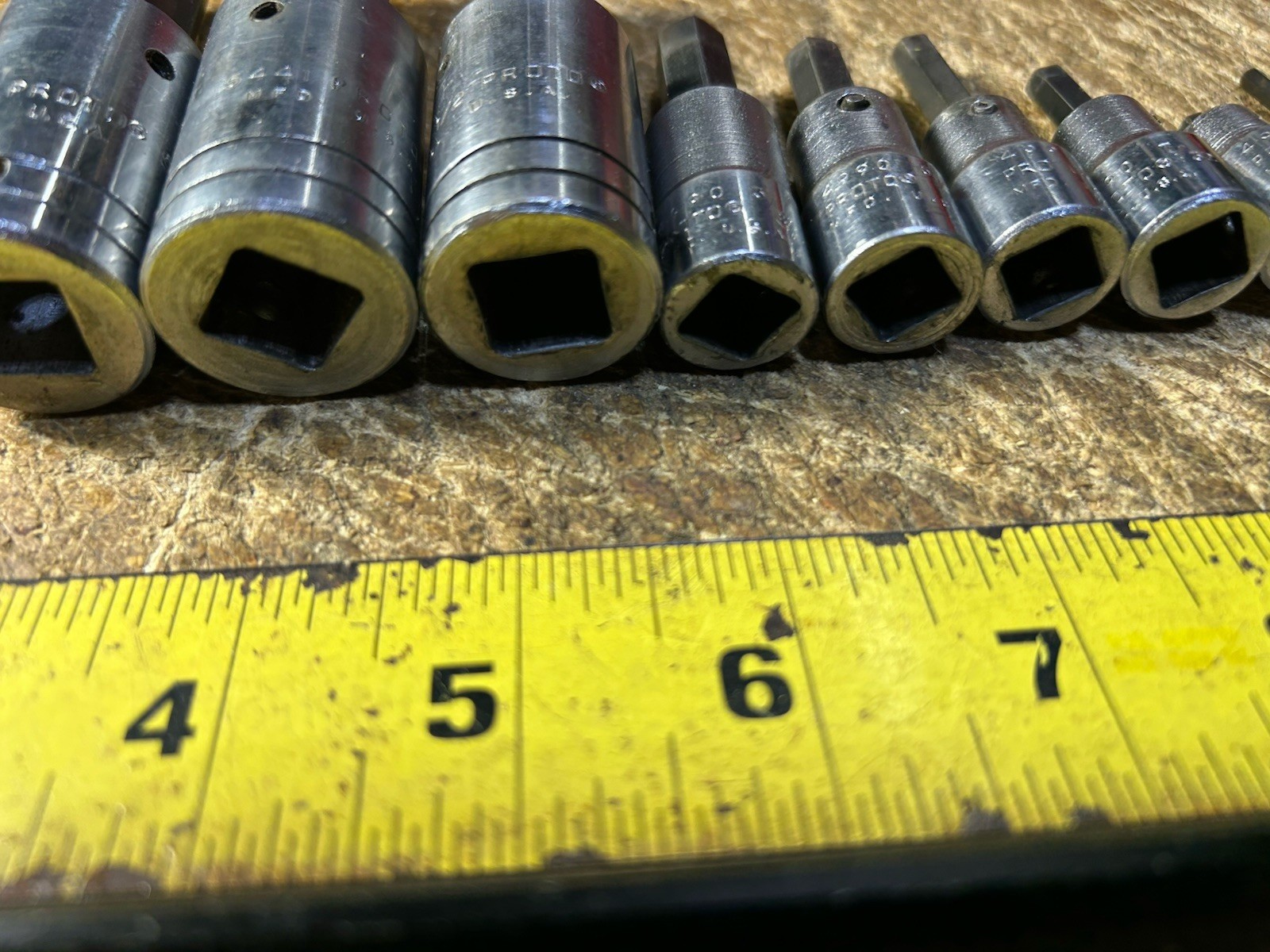 Proto Professional 3/8″ & 1/2″ Dr Hex Bit 9pc Socket Set(1/8″-5/8″) W/ Metal Box