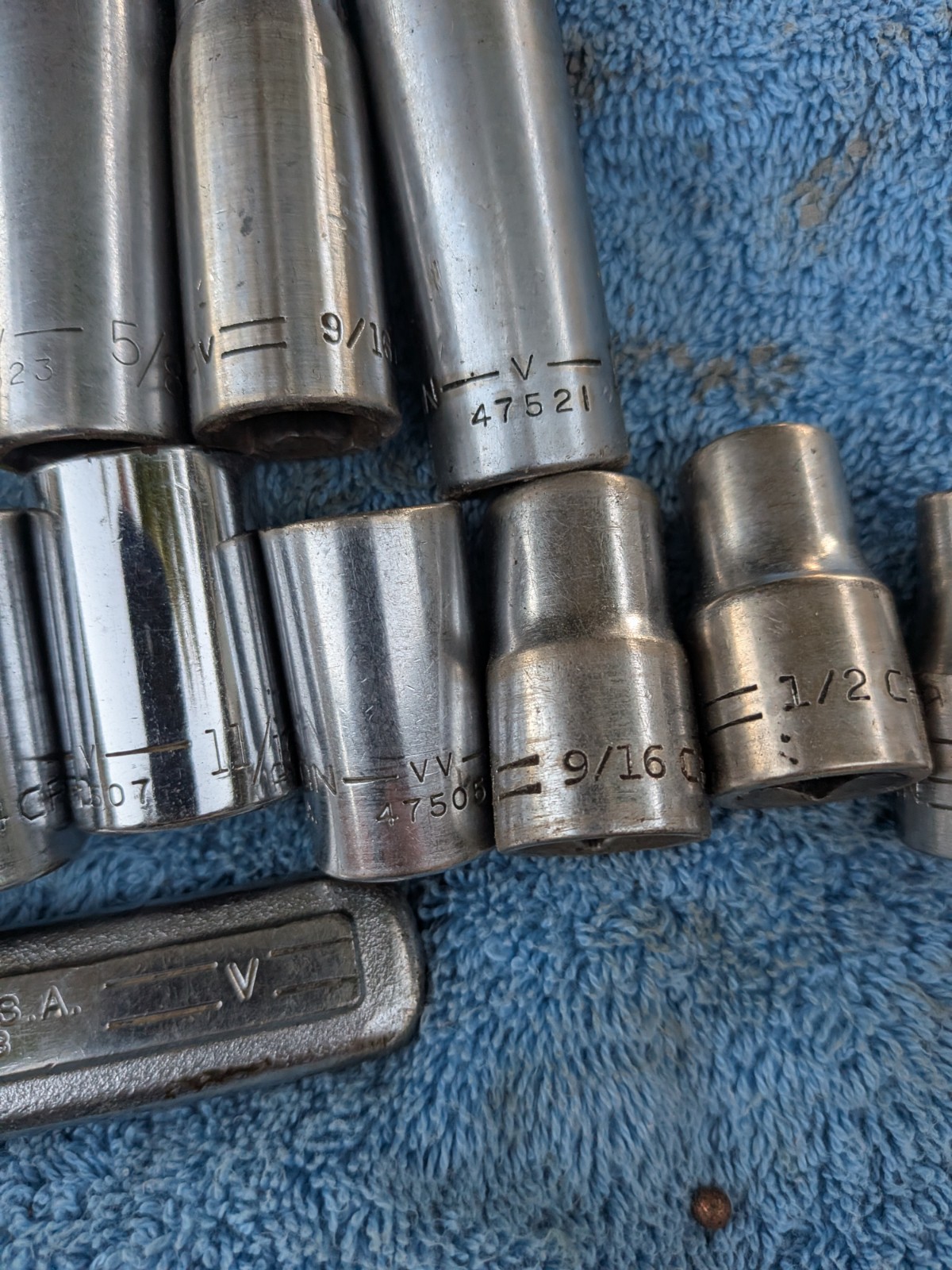Craftsman 1/2″ drive SAE 27 pc Socket Set Deep & Shallow Sockets & Ratchet 12pt