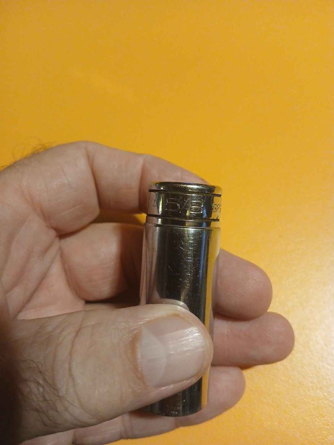 Snap On Socket SFS201 5/8 And Adaptor Non Impact GAX1 1/2 To 3/8