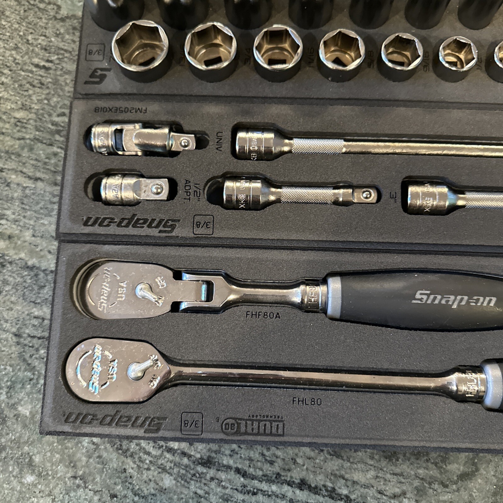 Snap-on 106 pc 3/8” & 1/4” dark titanium sae metric foam tool set