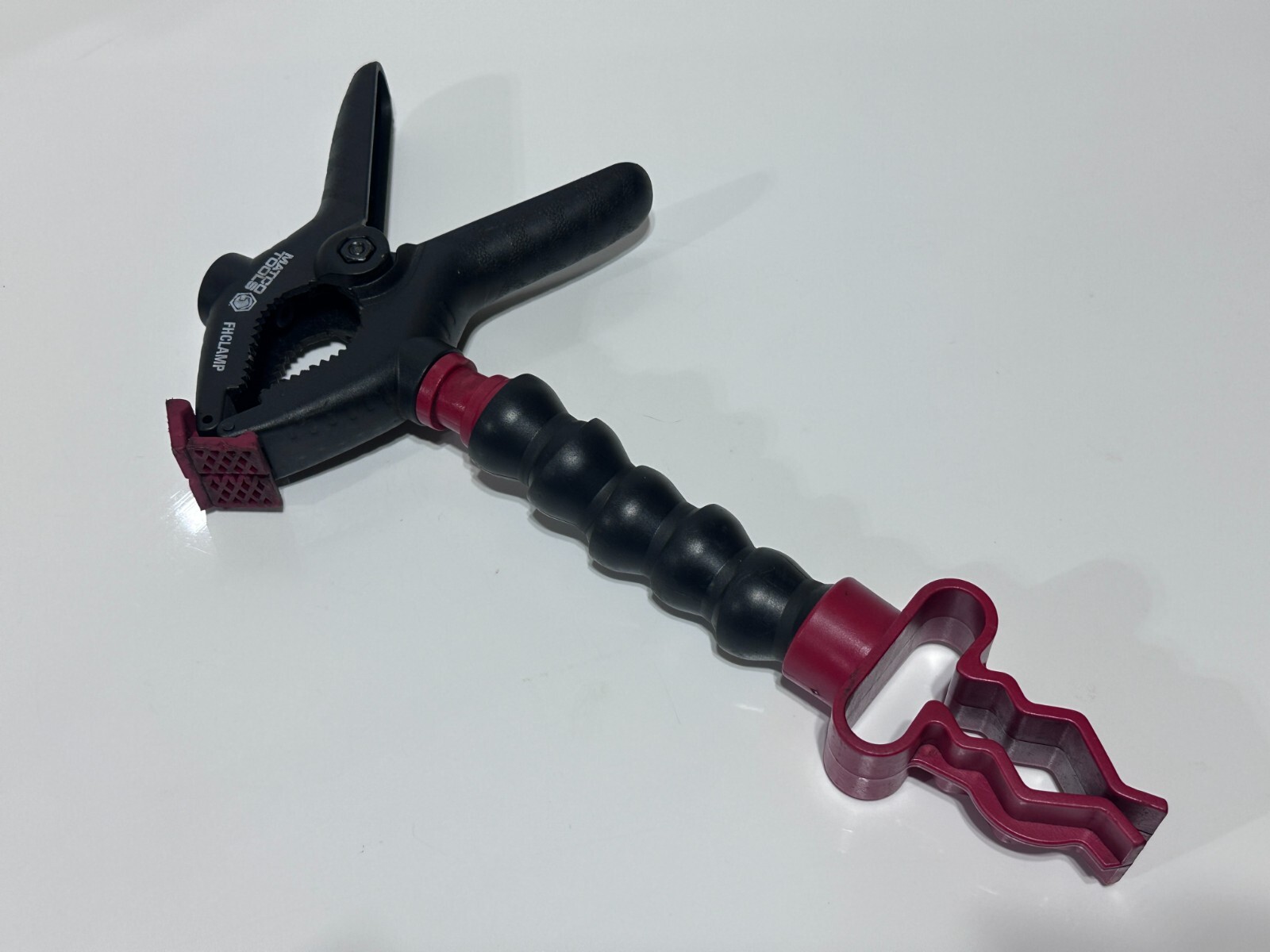 Matco Tools FHCLAMP Flexible Adjustable Clamp w/ Red Rubber Pads, Clip-On