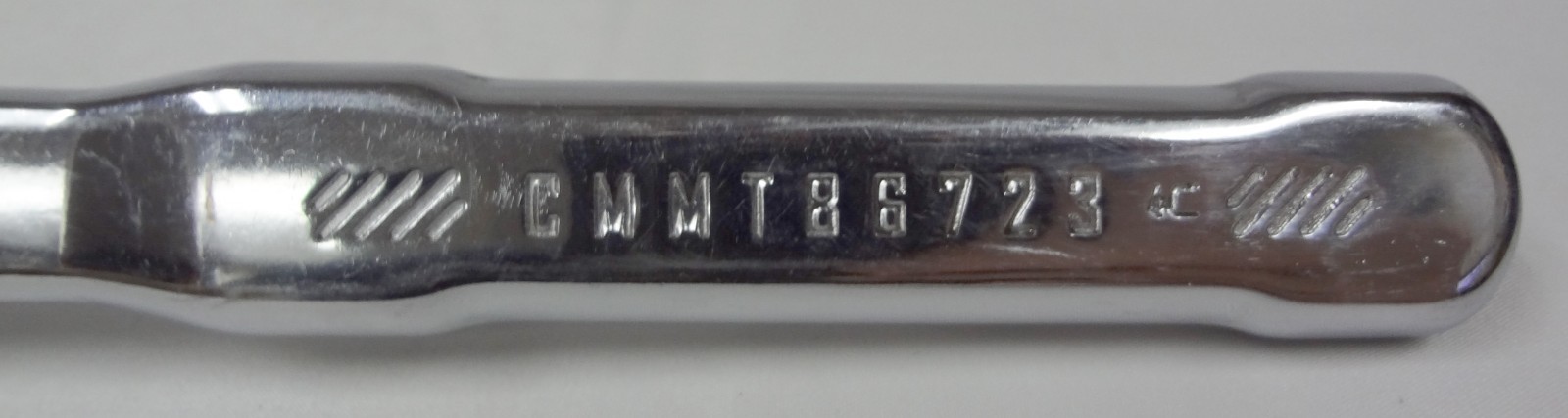 CRAFTSMAN 1/2-Inch Drive 72-Tooth Low Profile Ratchet CMMT86723 9.5in