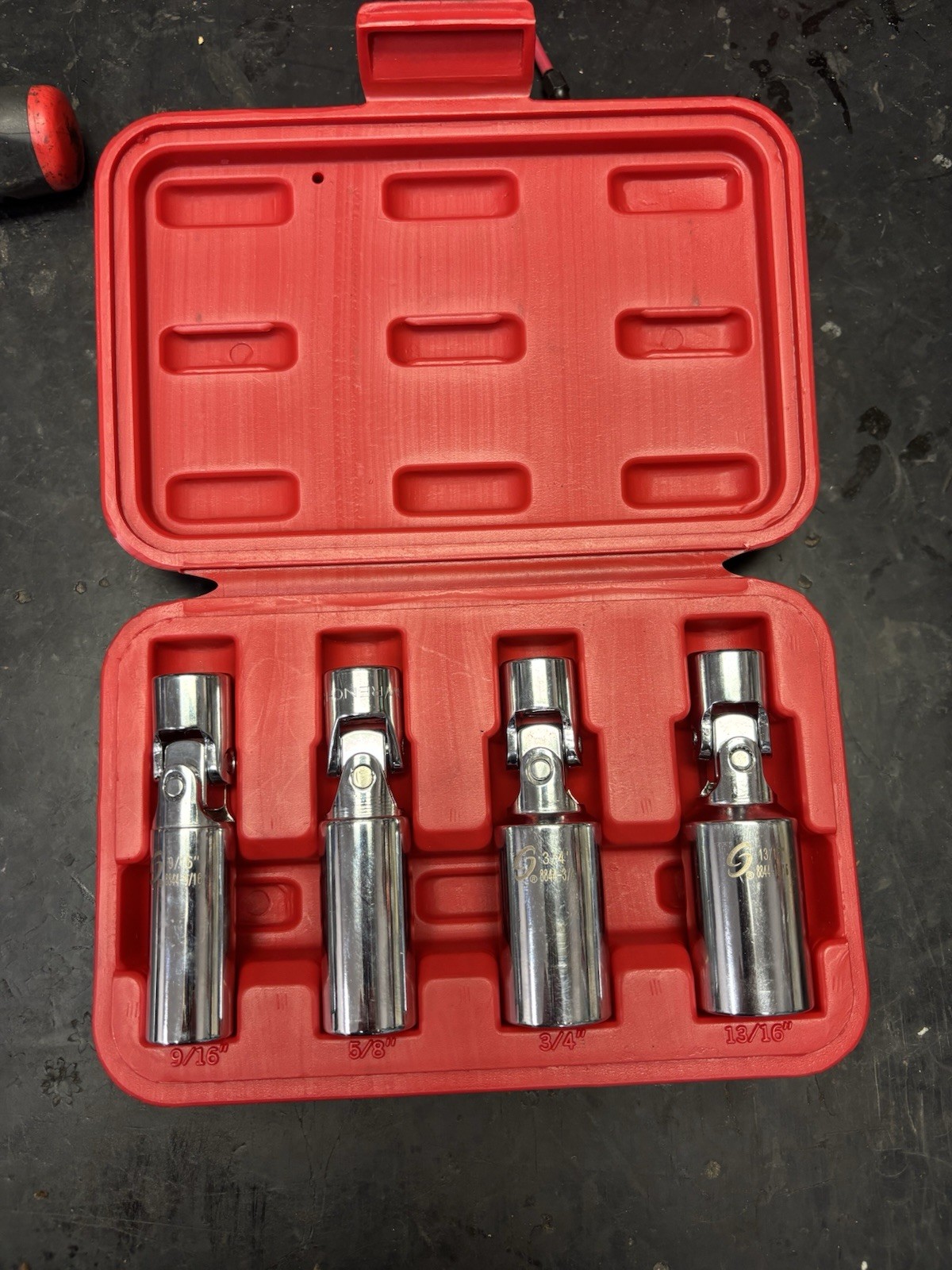 Sunex 8844 3/8″ Dr. 4 Pc. Universal Spark Plug Socket Set