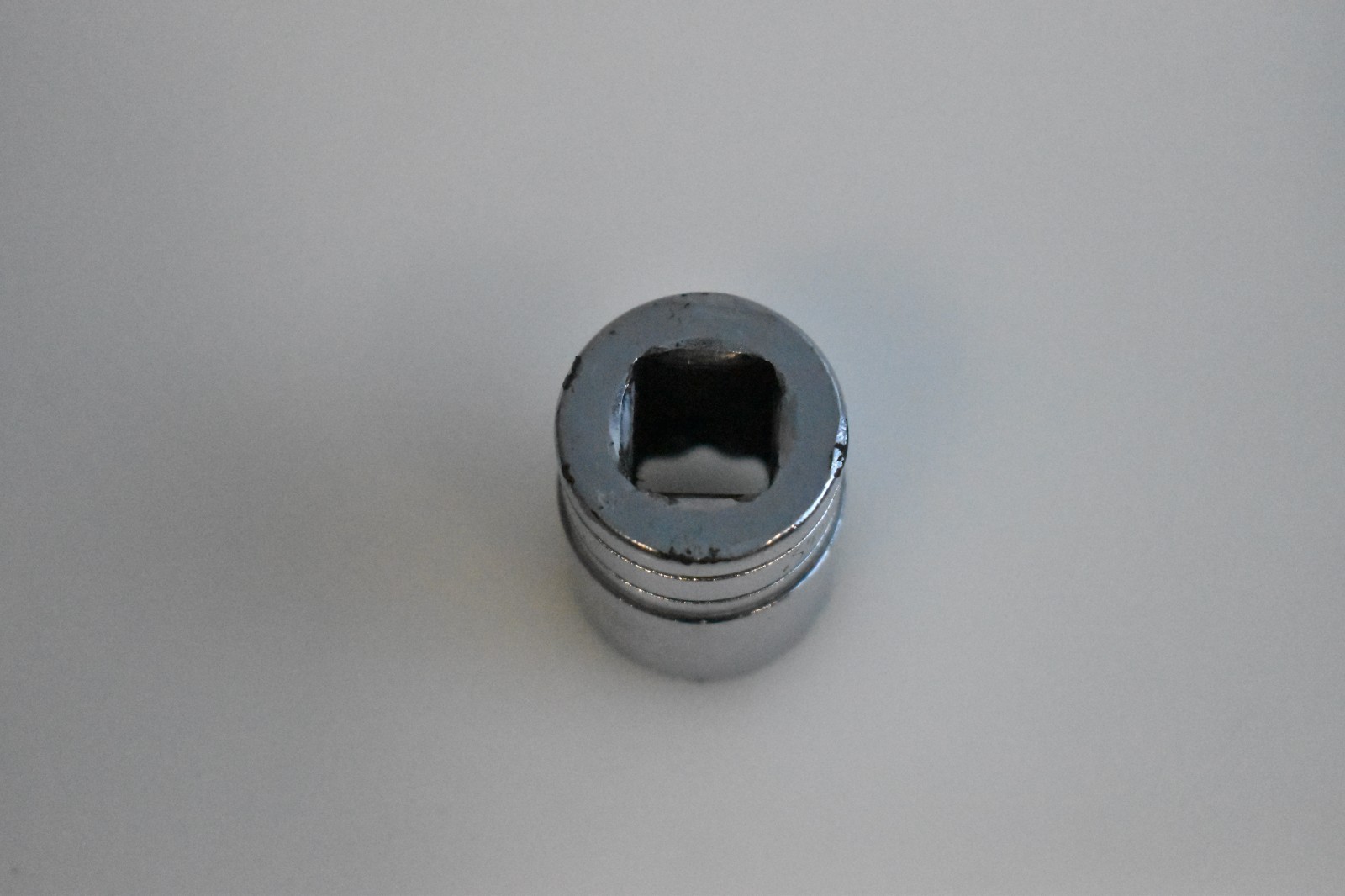 Snap on Tools SW261 13/16″ SAE Flank Drive Shallow Socket 1/2″ Drive 12 Point
