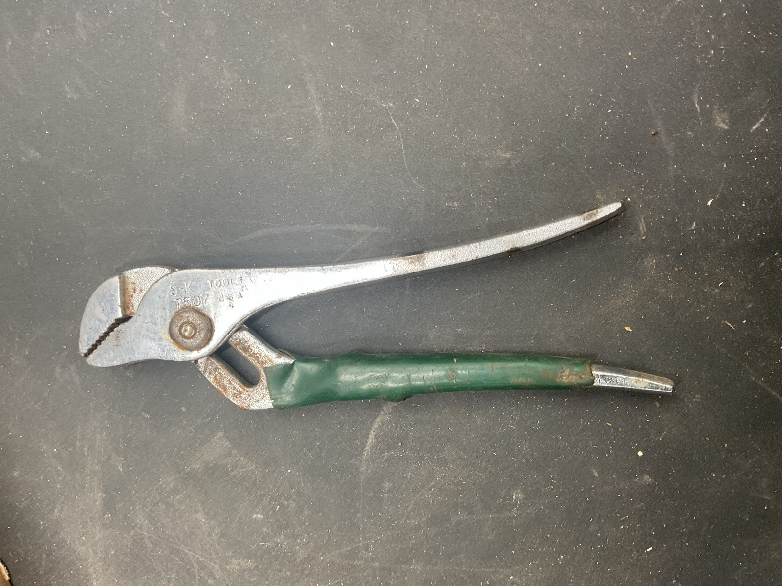 SK Tools 7507 7 Tongue & Groove Channel Lock Pliers – USA MADE