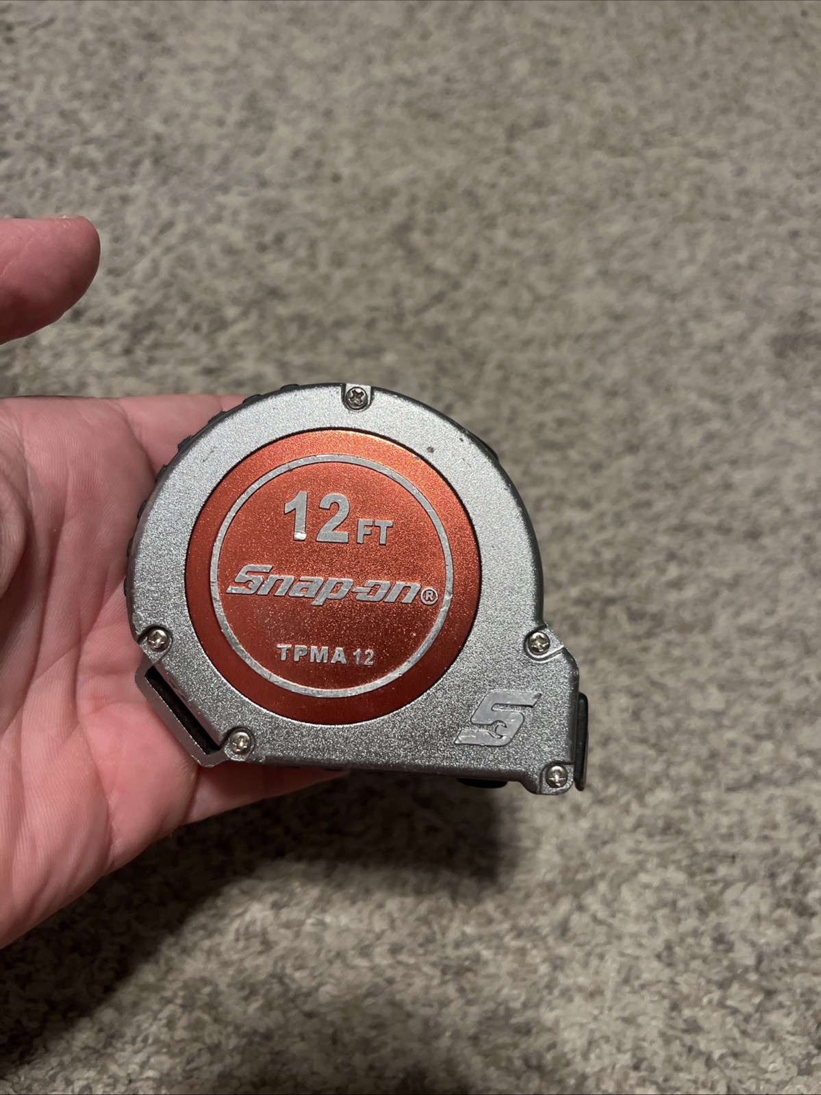 Snap On Tools 12′ Tap Measure Measuring Red Silver Aluminum Case Locking TPMA12