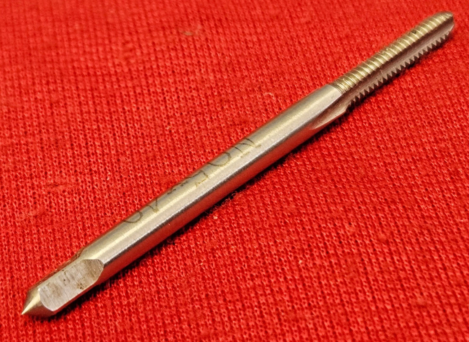 5-40 NC Bottom Hand Tap Irwin Hanson 1216 ZR 3FL Carbon Steel USA