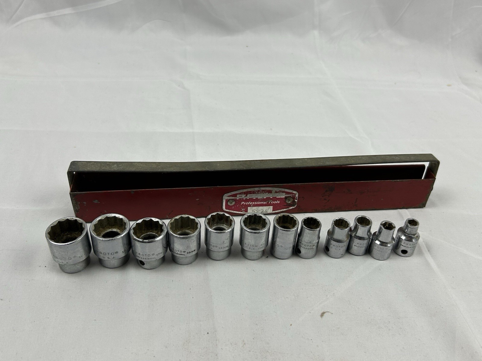 PROTO TOOLS 3/8″ DRIVE 6mm TO 19MM 12 POINT SOCKET SET WITH TRAY 12 Piece