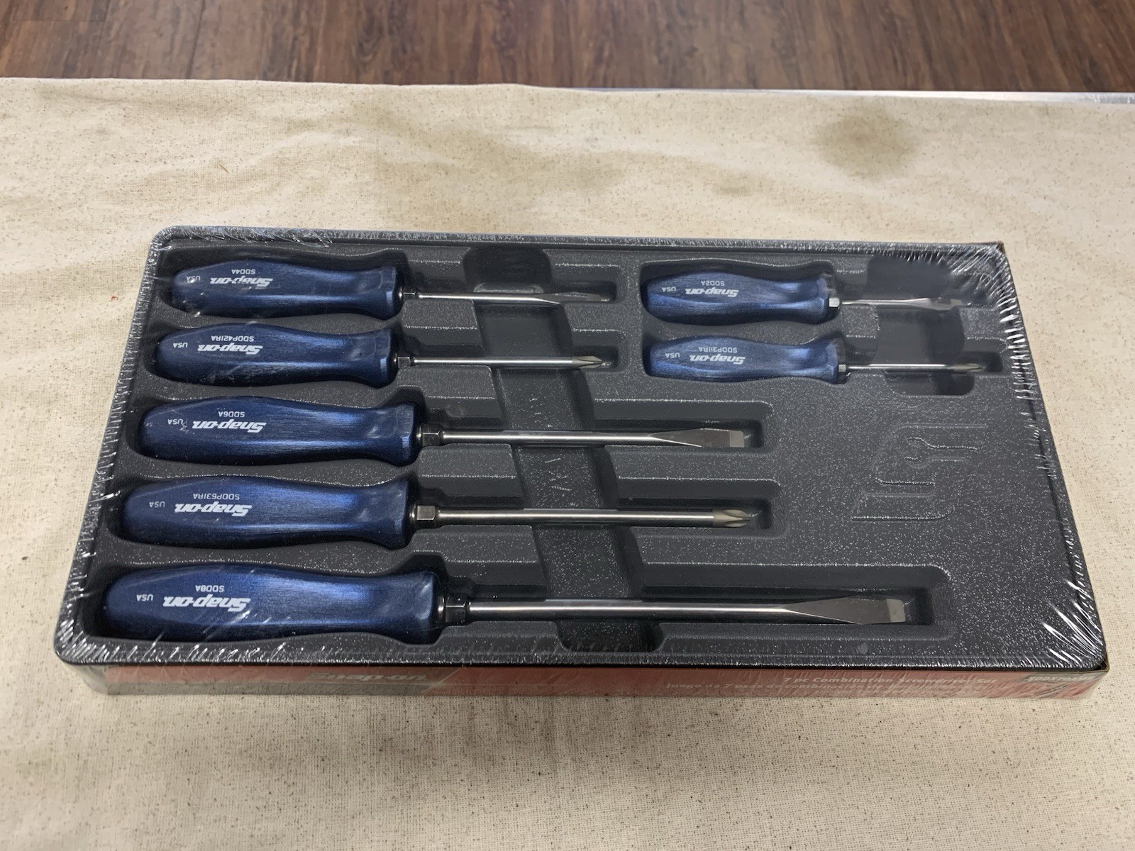 Snap-on NEW 7 Pc Power Blue Hard Grip Combination Screwdriver Set #15101