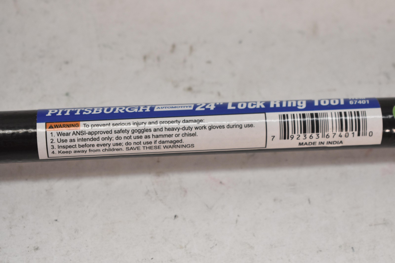 Pittsburgh Automotive 67401 24in Lock Ring Tire Iron Black New