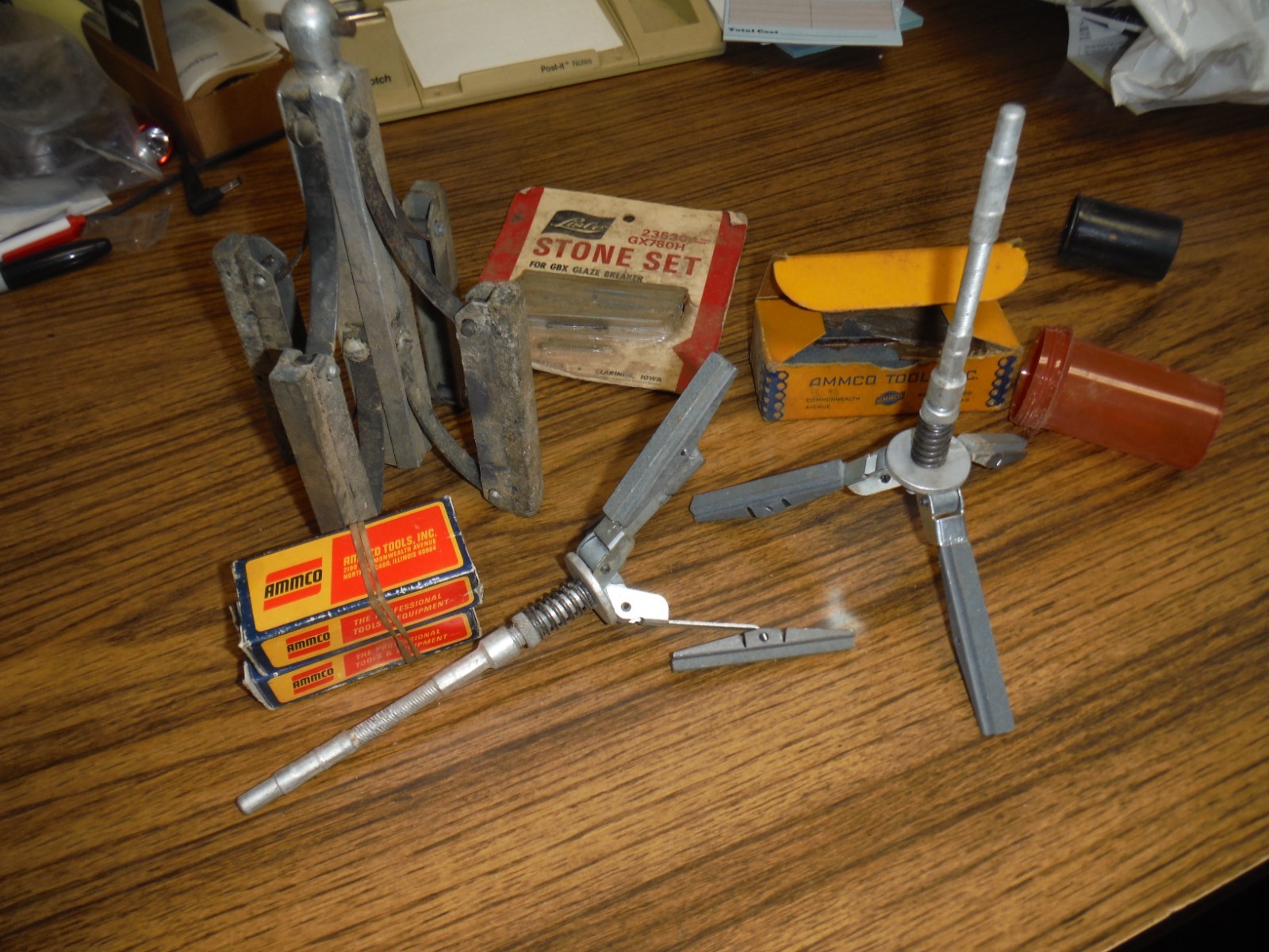 AMMCO Lisle Vintage Engine Cylinder Surfacing Tool Hone Grinder Stones LOT
