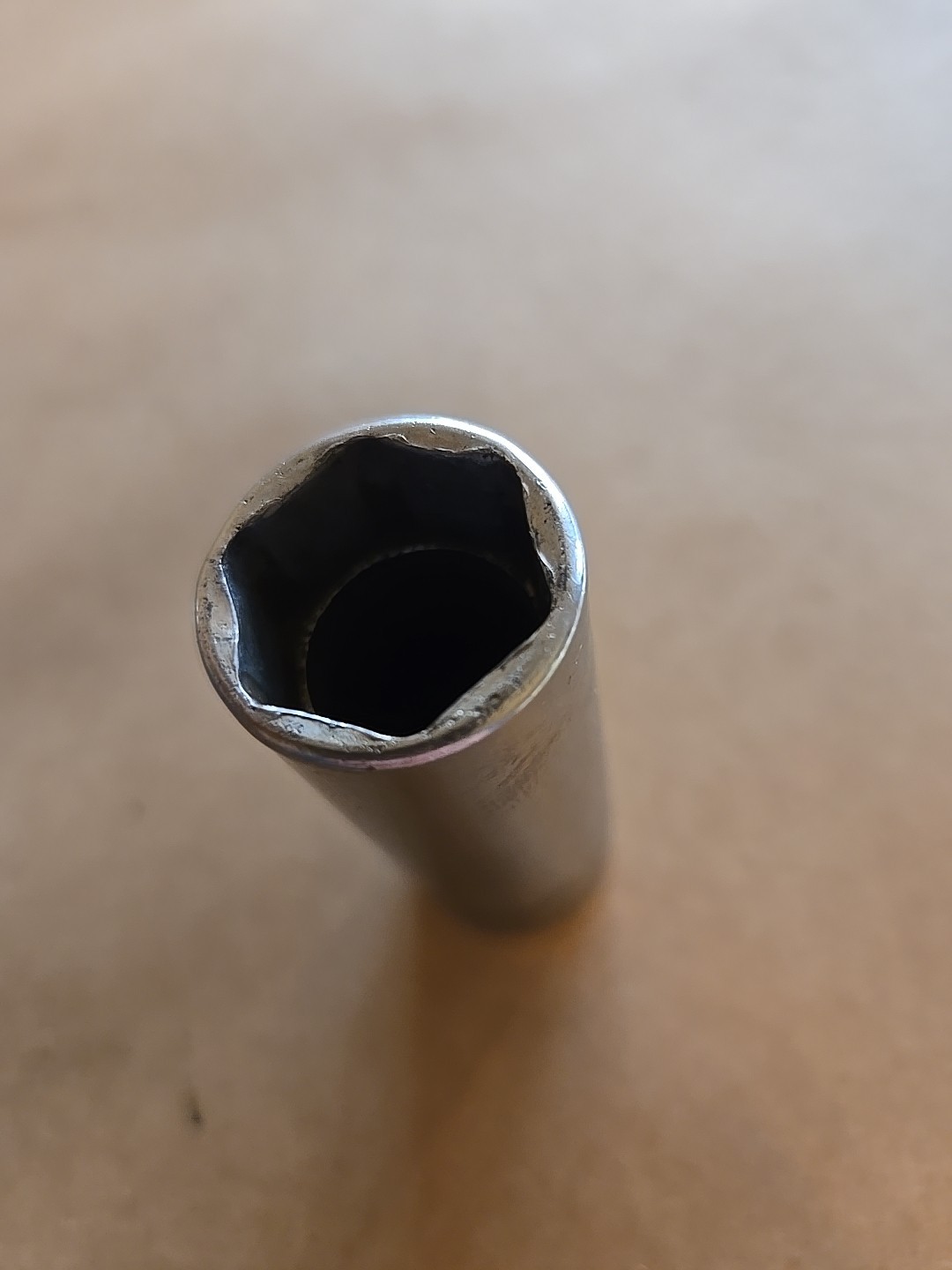 Snap On 3/8″ Drive 18MM 6PT Metric Deep Chrome Socket USA SFSM18