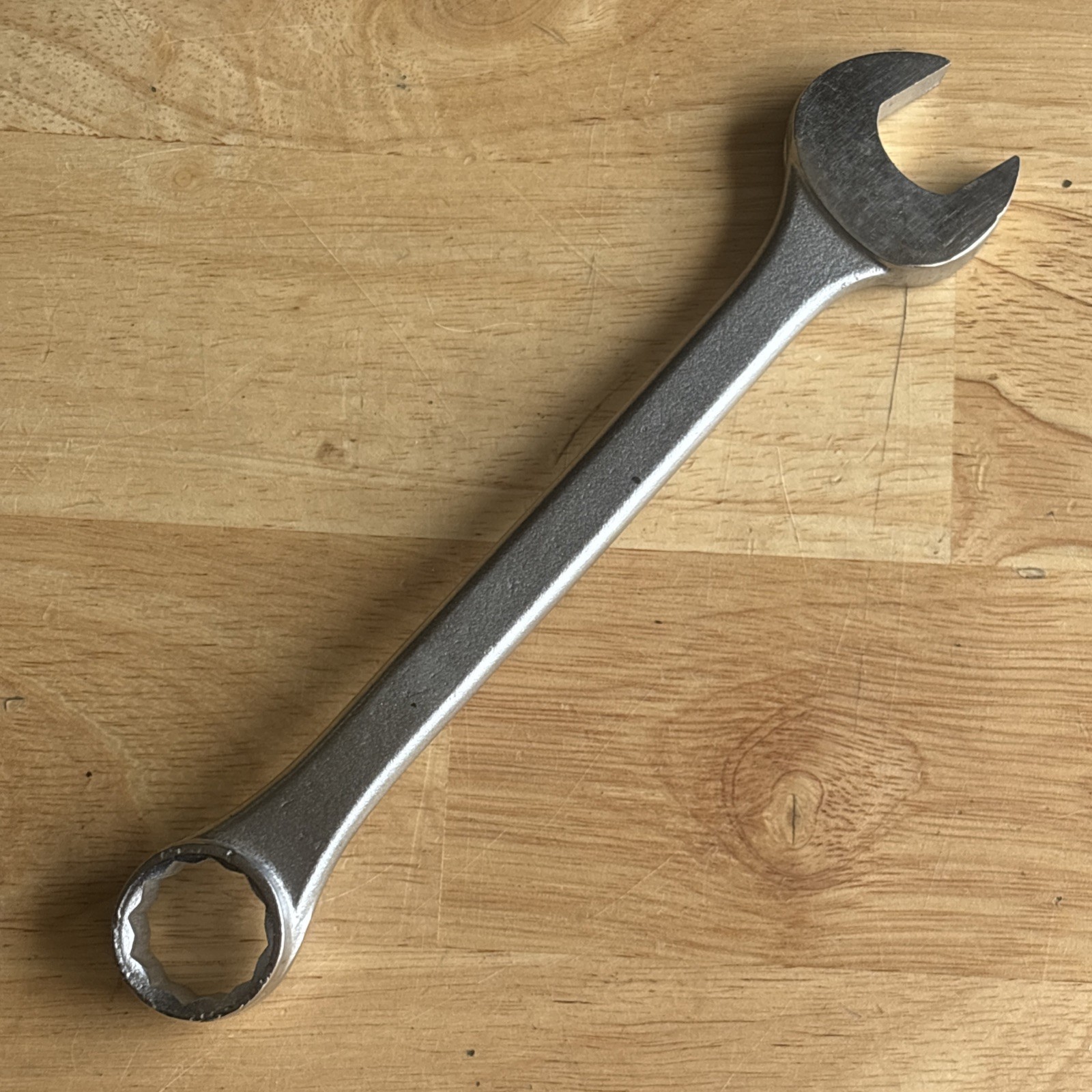 Dayton 19mm Combination Wrench 12 Point 8″ Total Length Vtg USA
