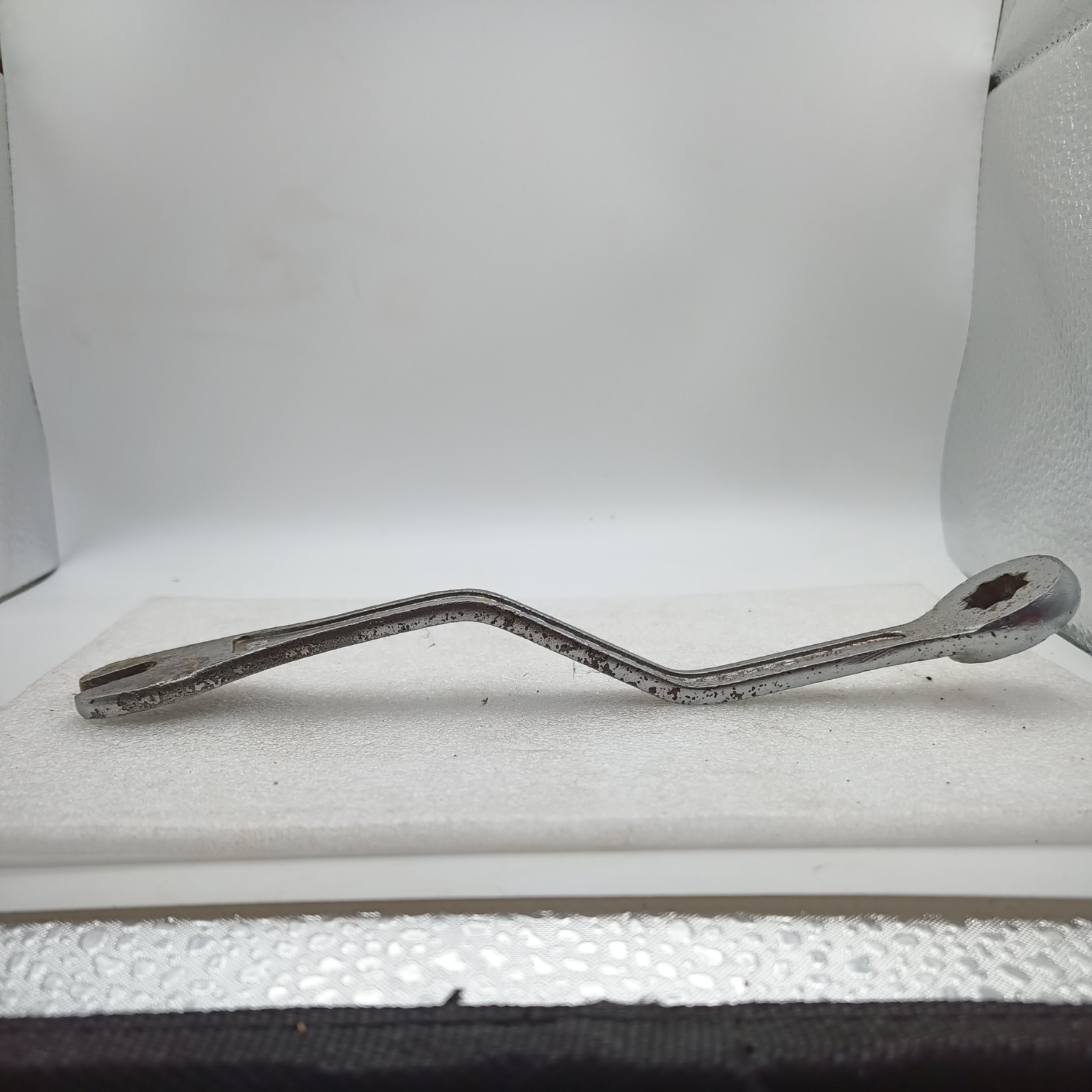 Facom 10mm T112B FRE279 01 Cranked Brake Spanner. Square & Open End Obstruction