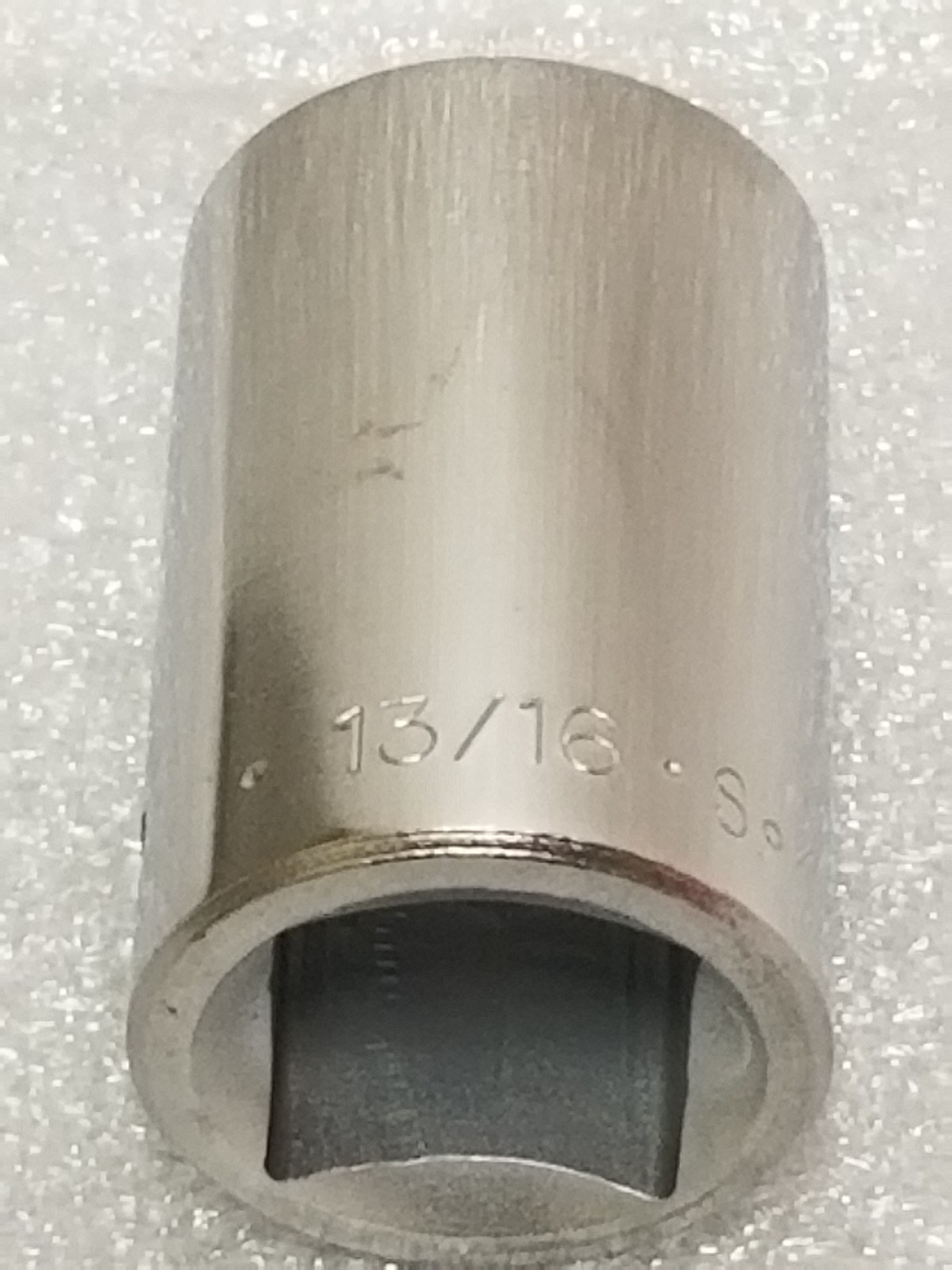 S-K 47126 Standard Socket 3/4″ Drive 12-Pt 13/16-inch SuperKrome Made in USA
