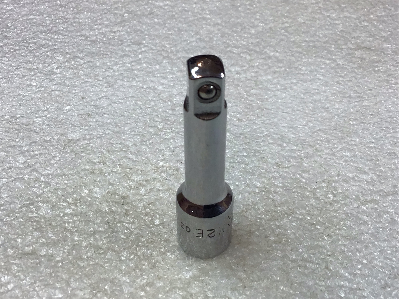 MAC Tools#M2E – 1/4” Drive, Chrome, 2” Long Extension with LOCKING ball-USA-NICE