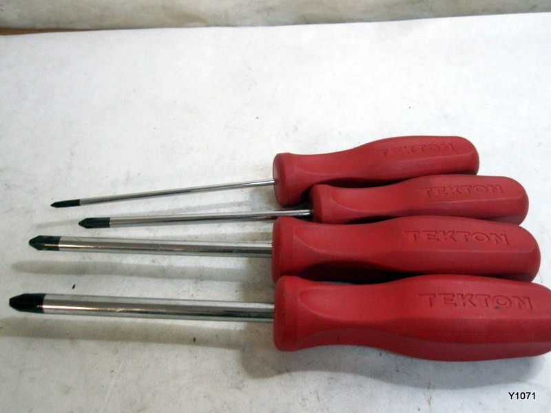 #0,1,2,3 Phillips Hard Handle Screwdriver DSP31000-DSP31003 tekton