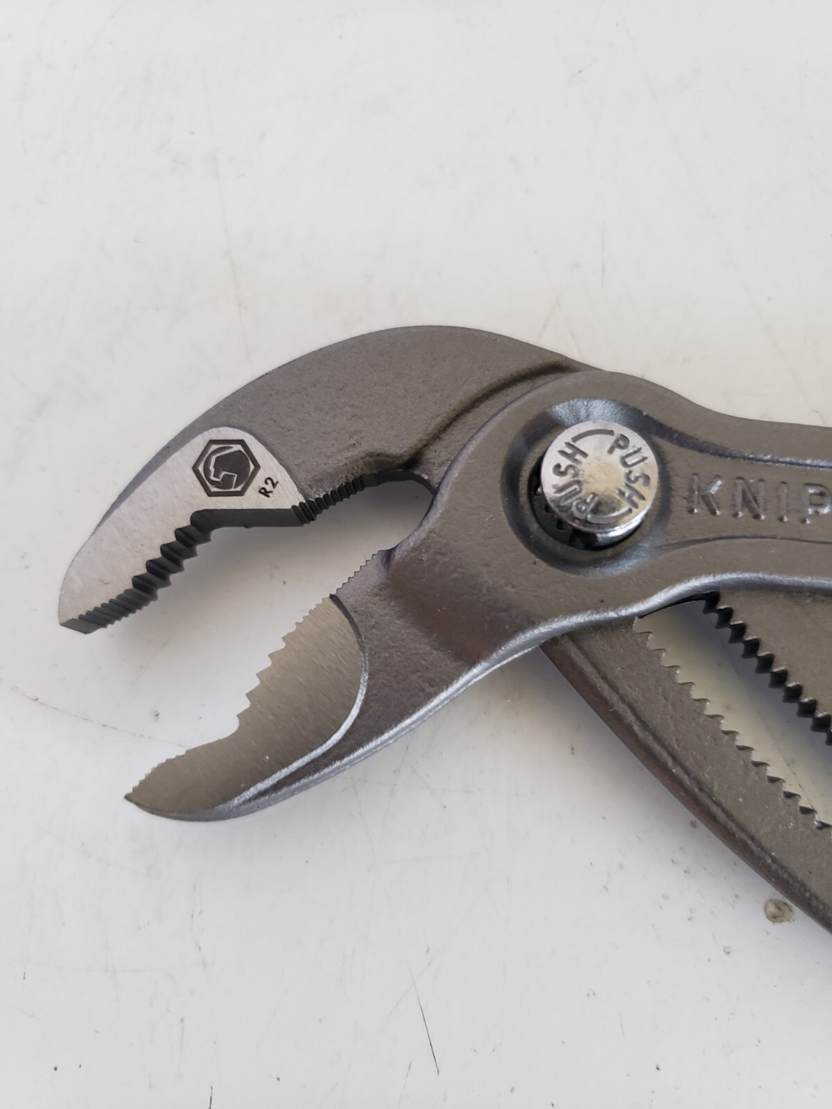 Matco Tools Knipex cobra PC10 locking self gripping pliers