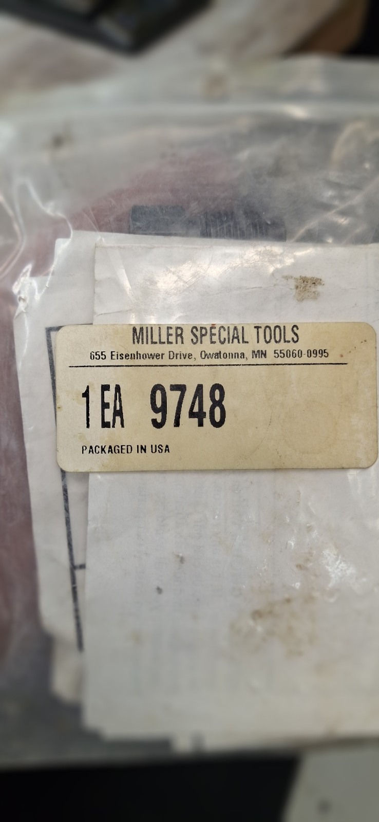 MILLER TOOL 9748 1 of 2 BLEEDER ADAPTERS FOR LX VEHICLES