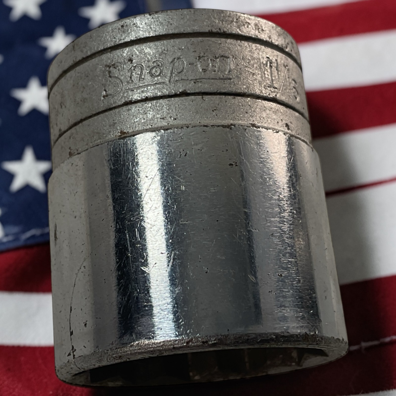 Snap-On Socket 1-1/16″ SW341 1/2″ Drive 12 Pt As Pictured Mechanic Tool USA