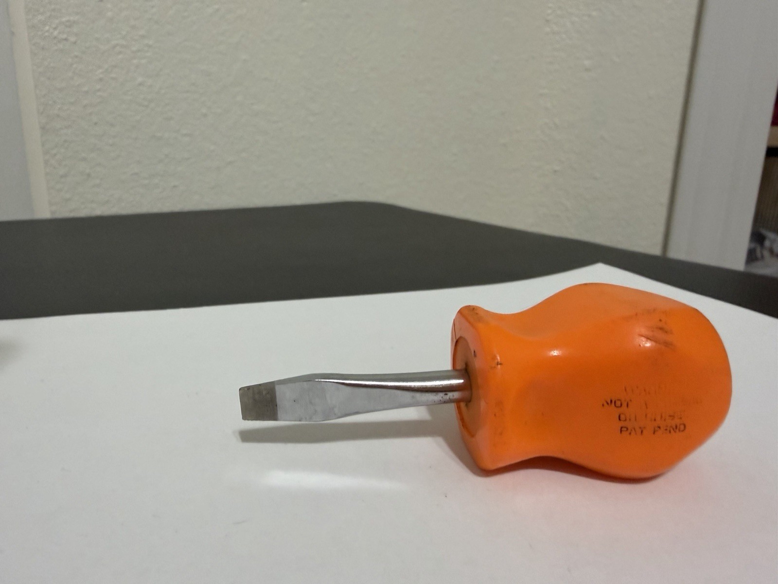 Snap On Flat Tip Stubby Screwdriver