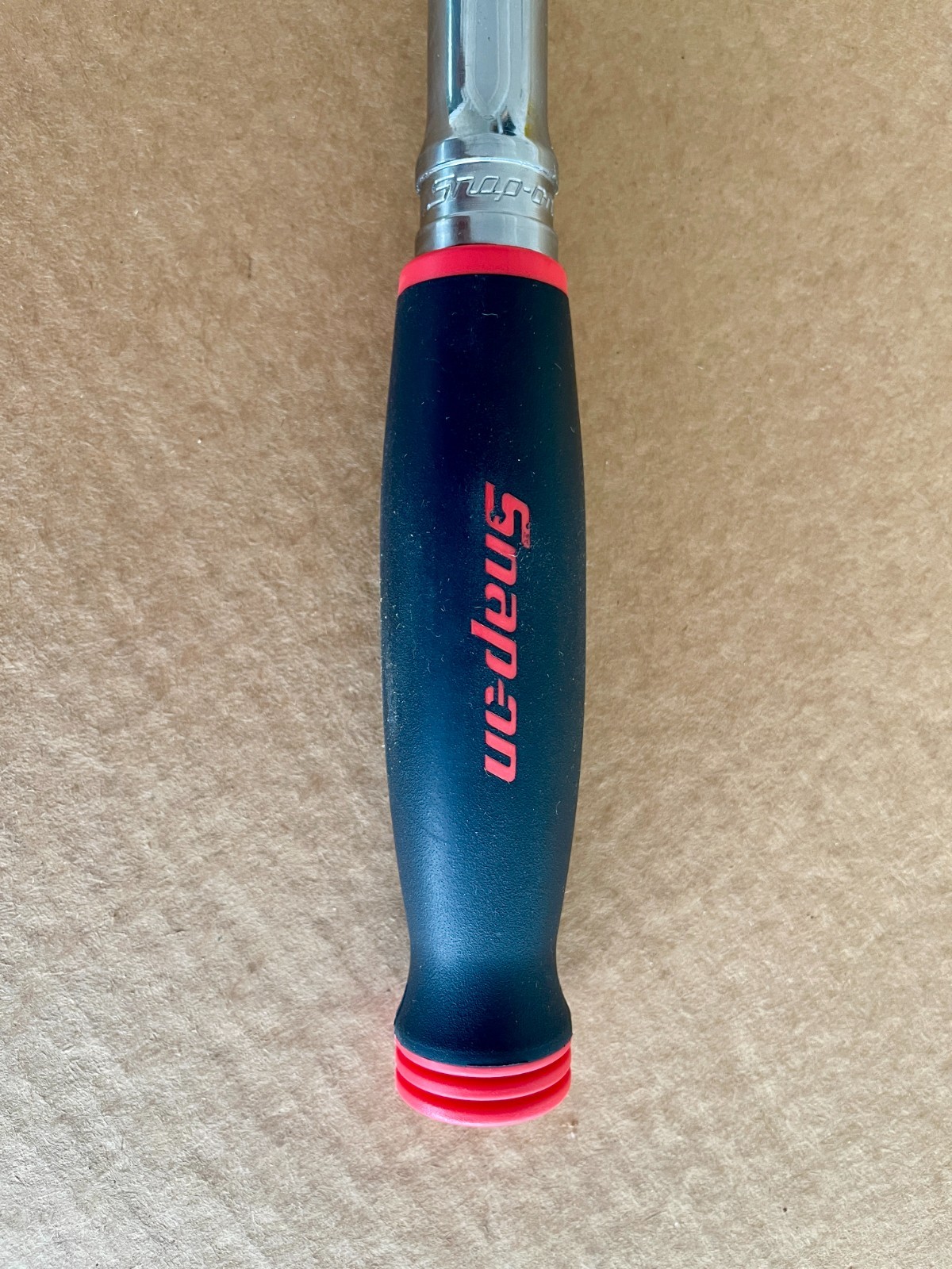 **New** Snap-On Tools 1/2″ Drive 36″ Soft Grip Handle Red Breaker Bar SHN36