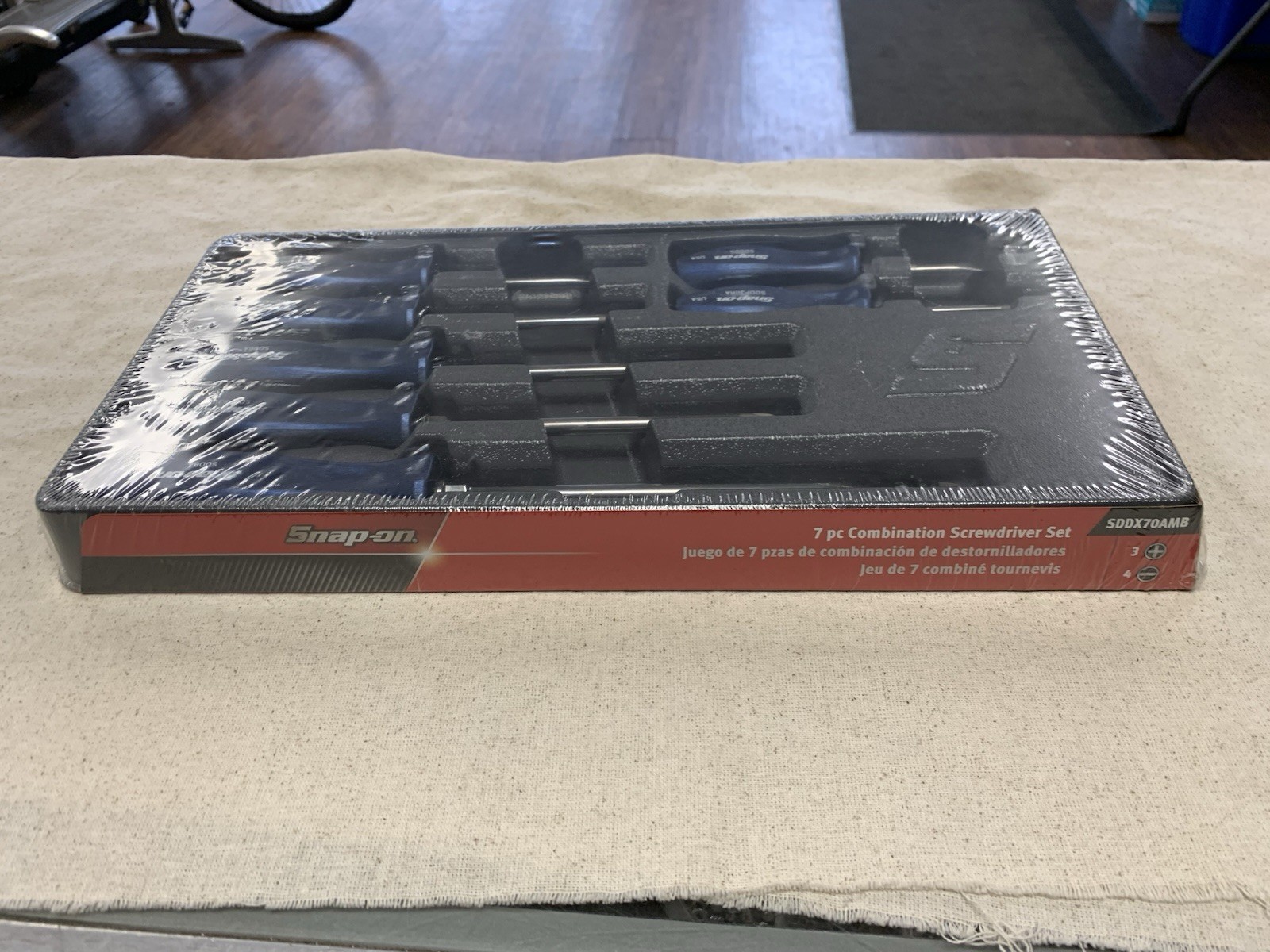 Snap-on NEW 7 Pc Power Blue Hard Grip Combination Screwdriver Set #15101