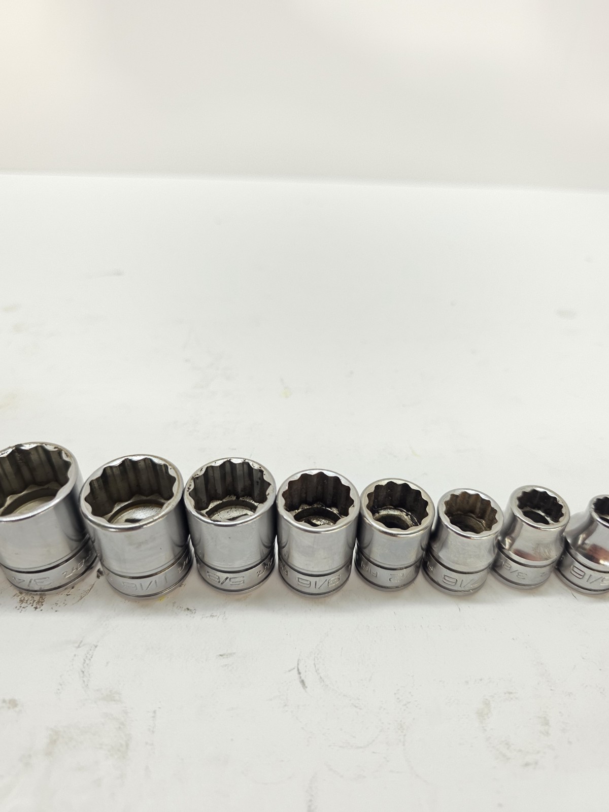 Snap-on, 3/8″ drive Shallow Socket Set, 12 point, 11 pcs 1/4″-7/8″ 211FY