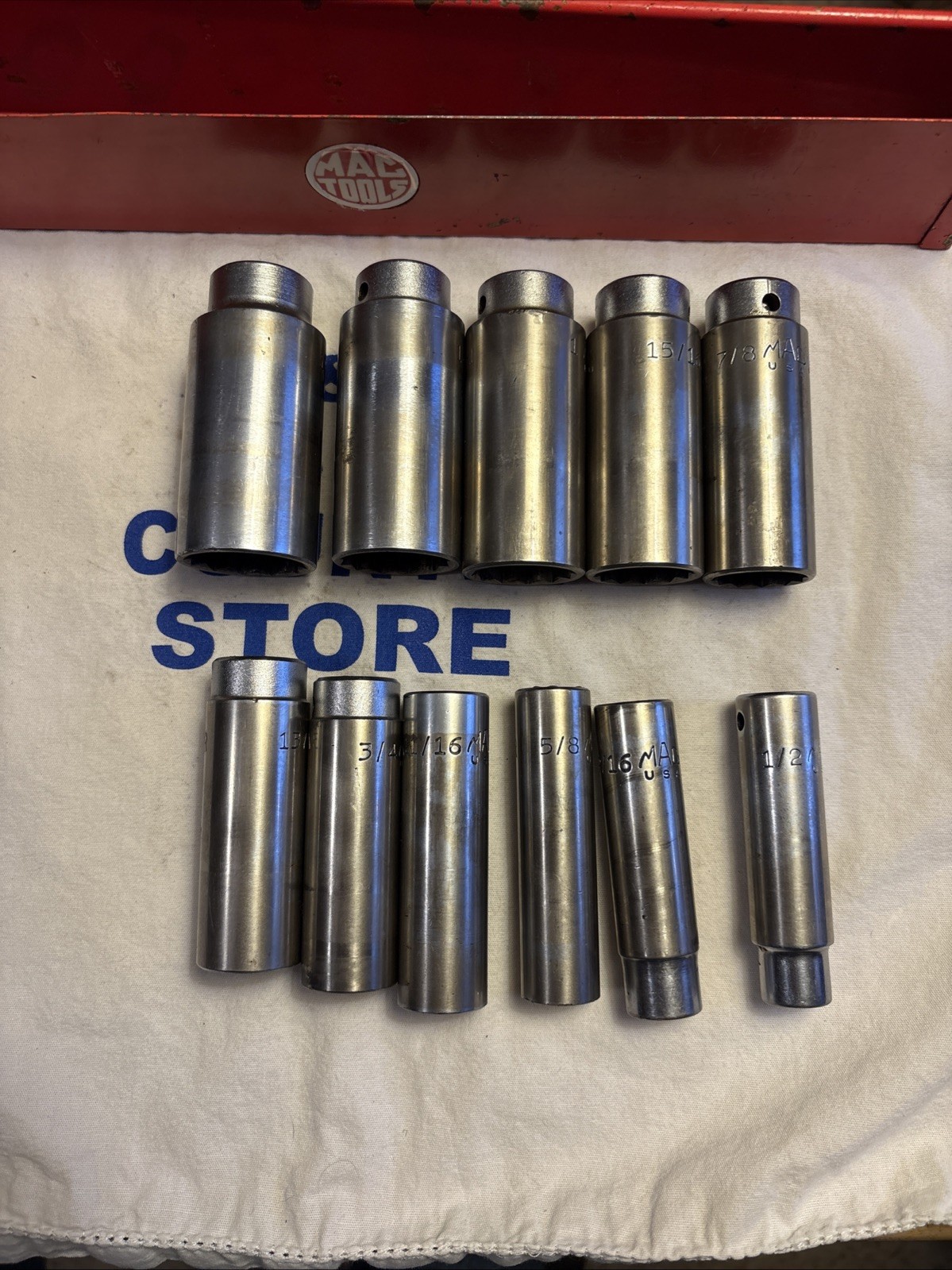 Mac Tools 1/2″ Dr 1/2″ – 1-1/8″ 12pt Deep Chrome Socket Set (no 7/16) SVD122TR
