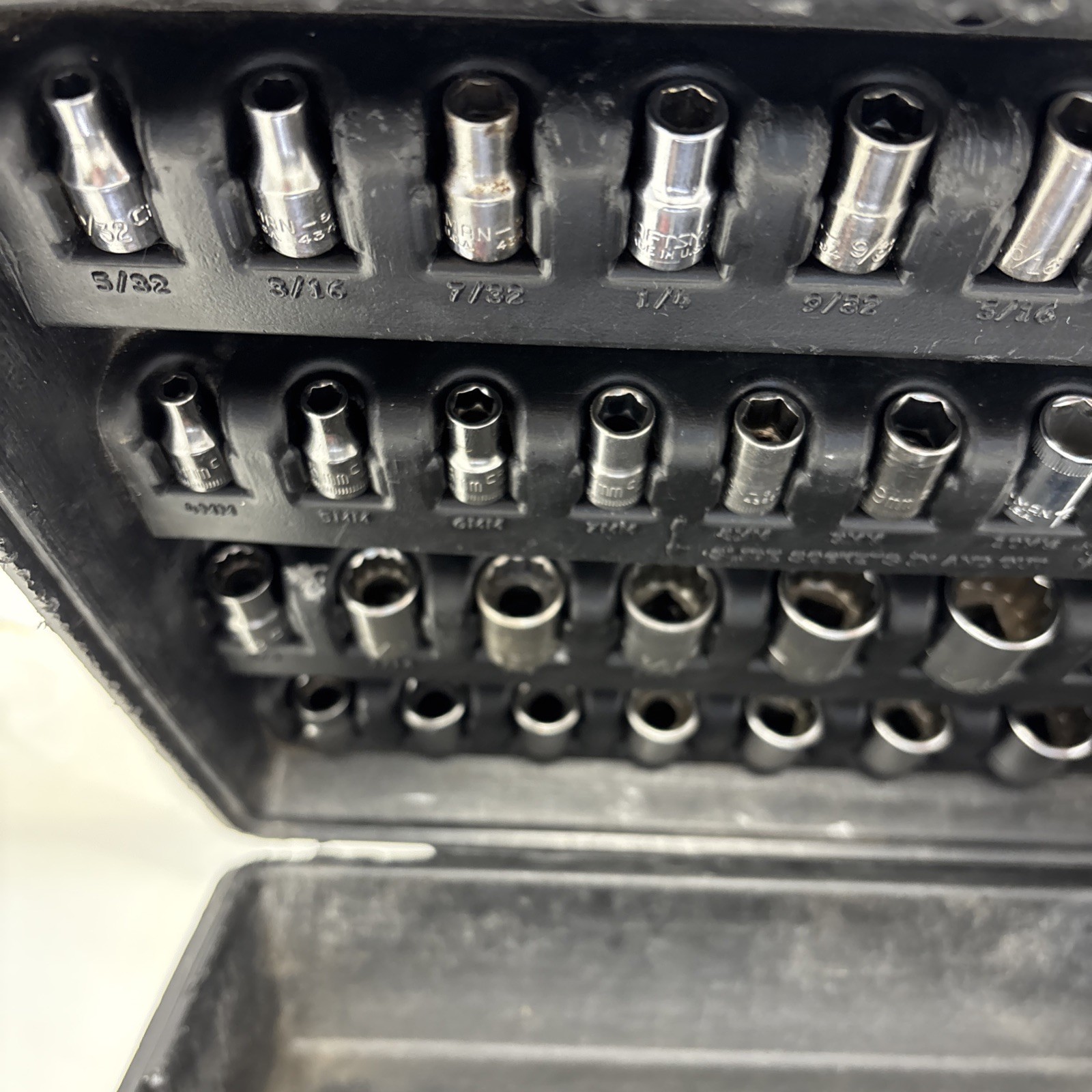 Craftsman 53 PC Mechanics Socket Tool Set USA Metric / SAE 1/4 6 Pt 3/8 12 Pt