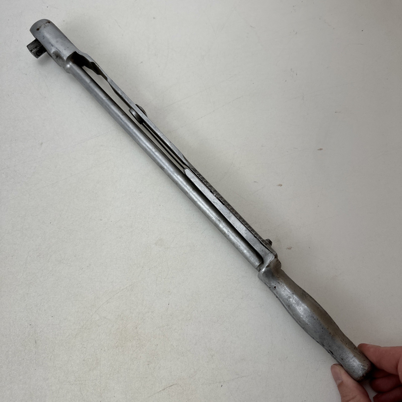 Williams Torque Measurrench S-57 19″ Long 20-200 Foot lbs Torque Wrench