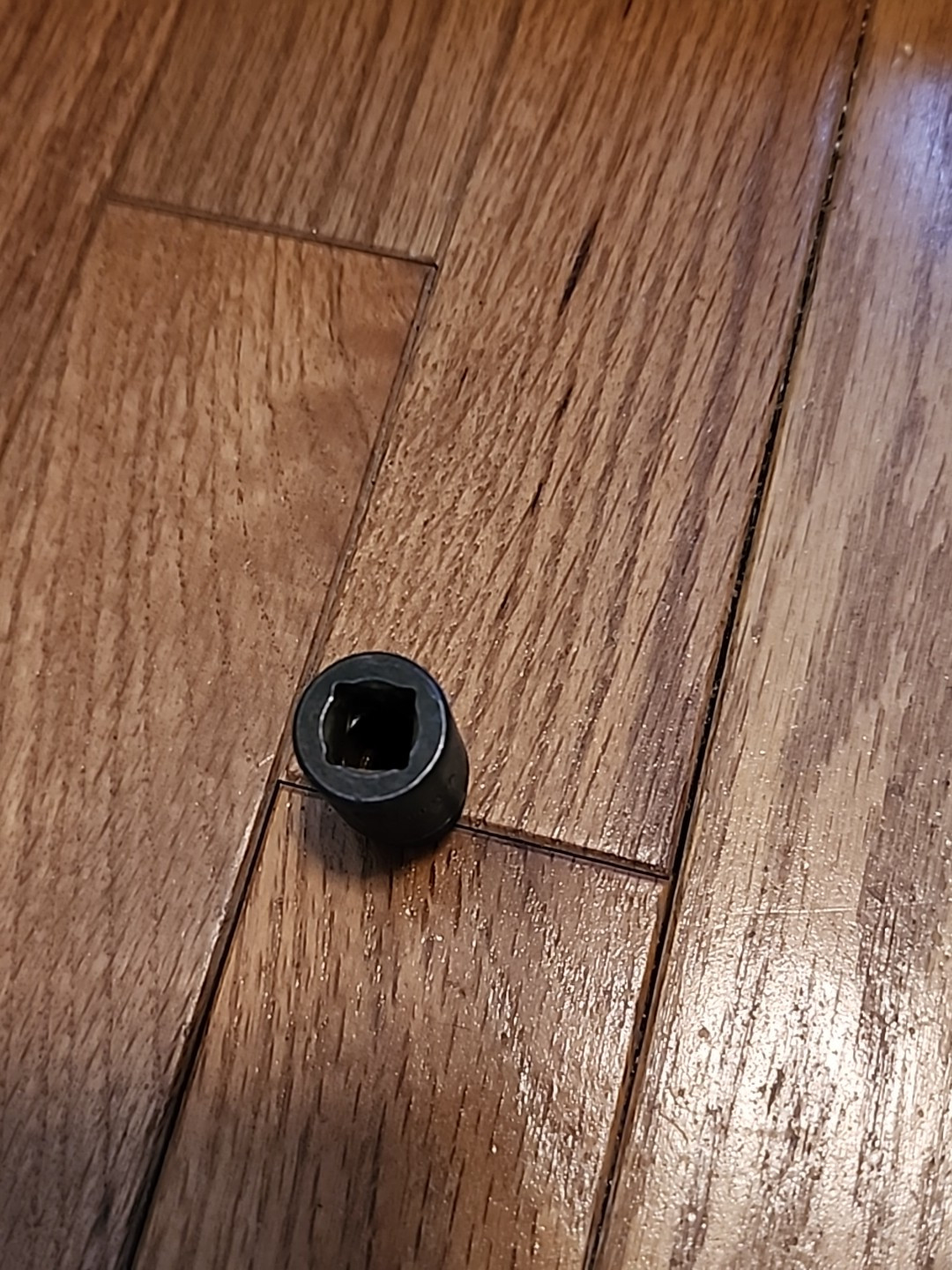 Snap-on USA 3/8″ Drive 7/16″ 6pt Impact Socket for Self-Tap Screws FIM140