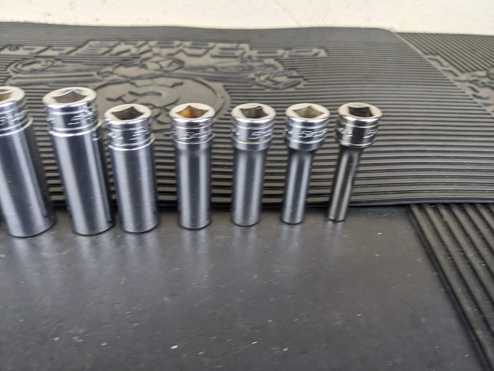 #bg228 Snap on Tools 211SFSY 3/8″ Drive Deep Chrome Socket Set Socket Set