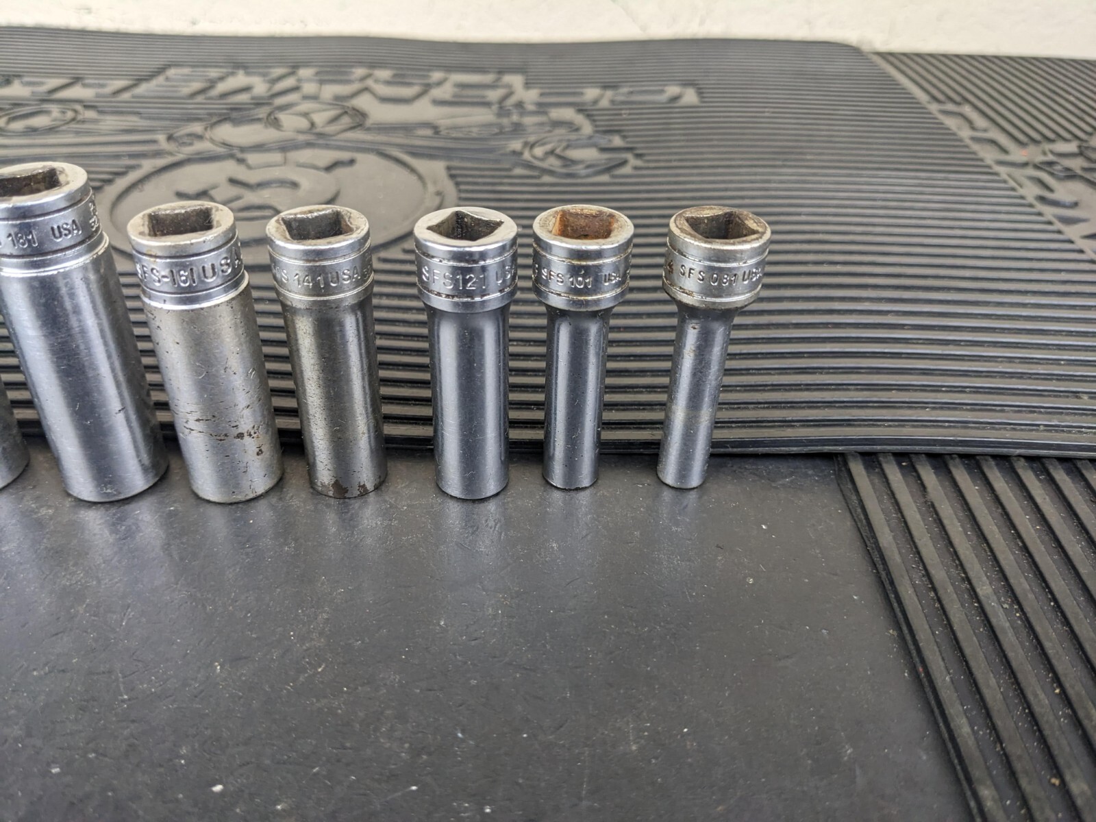 #bg227 Snap on Tools 211SFSY 3/8″ Drive Deep Chrome Socket Set Socket Set
