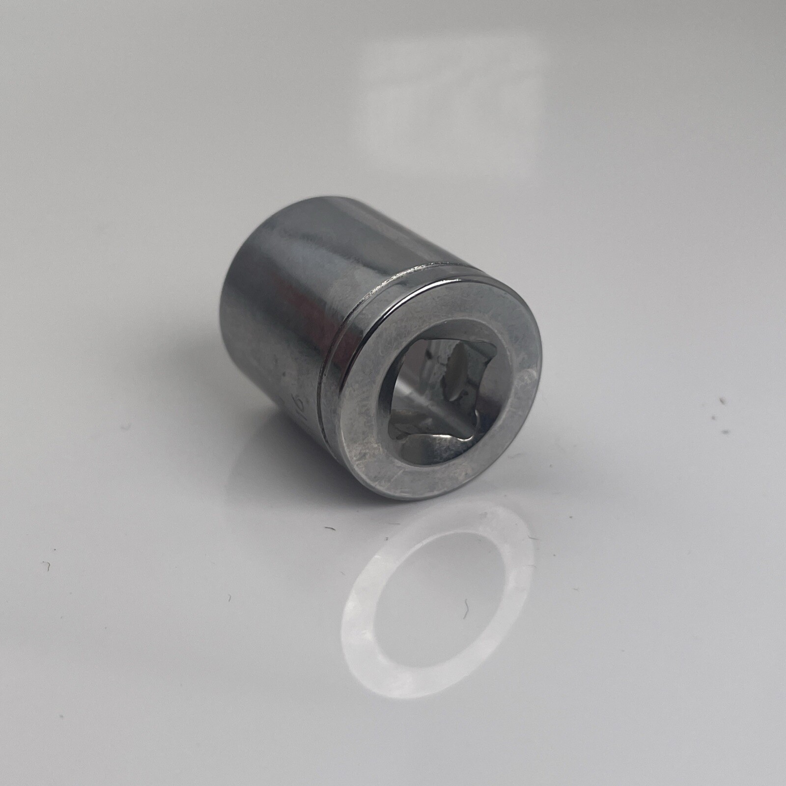 Blue Point Snap-on 3/8″ Drive 6 Pt Shallow SAE Chrome Socket BLPS381116 11/16″