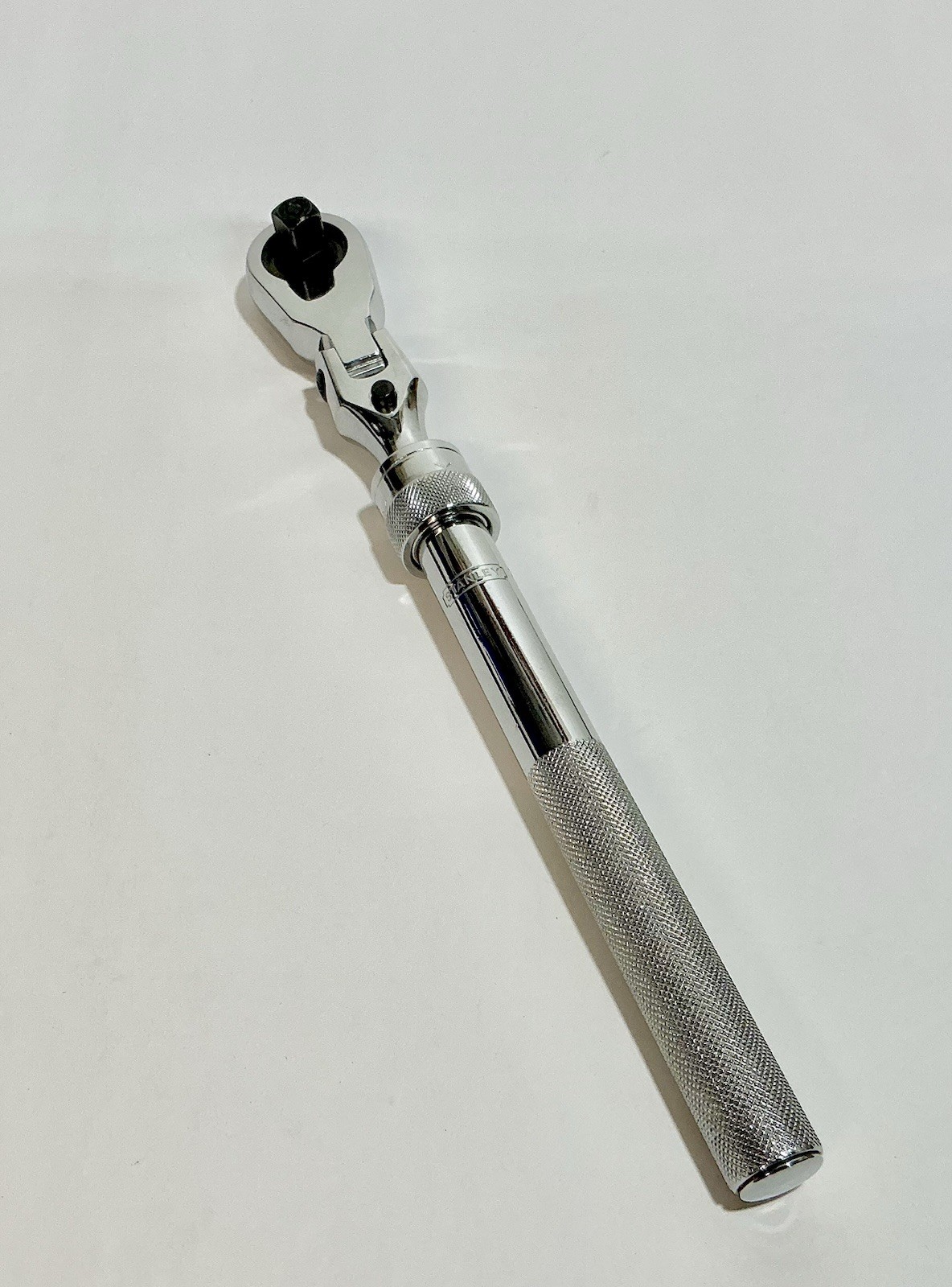 Stanley 3/8″-Drive Flex-Head Extendable Ratchet Handle 7-85-782