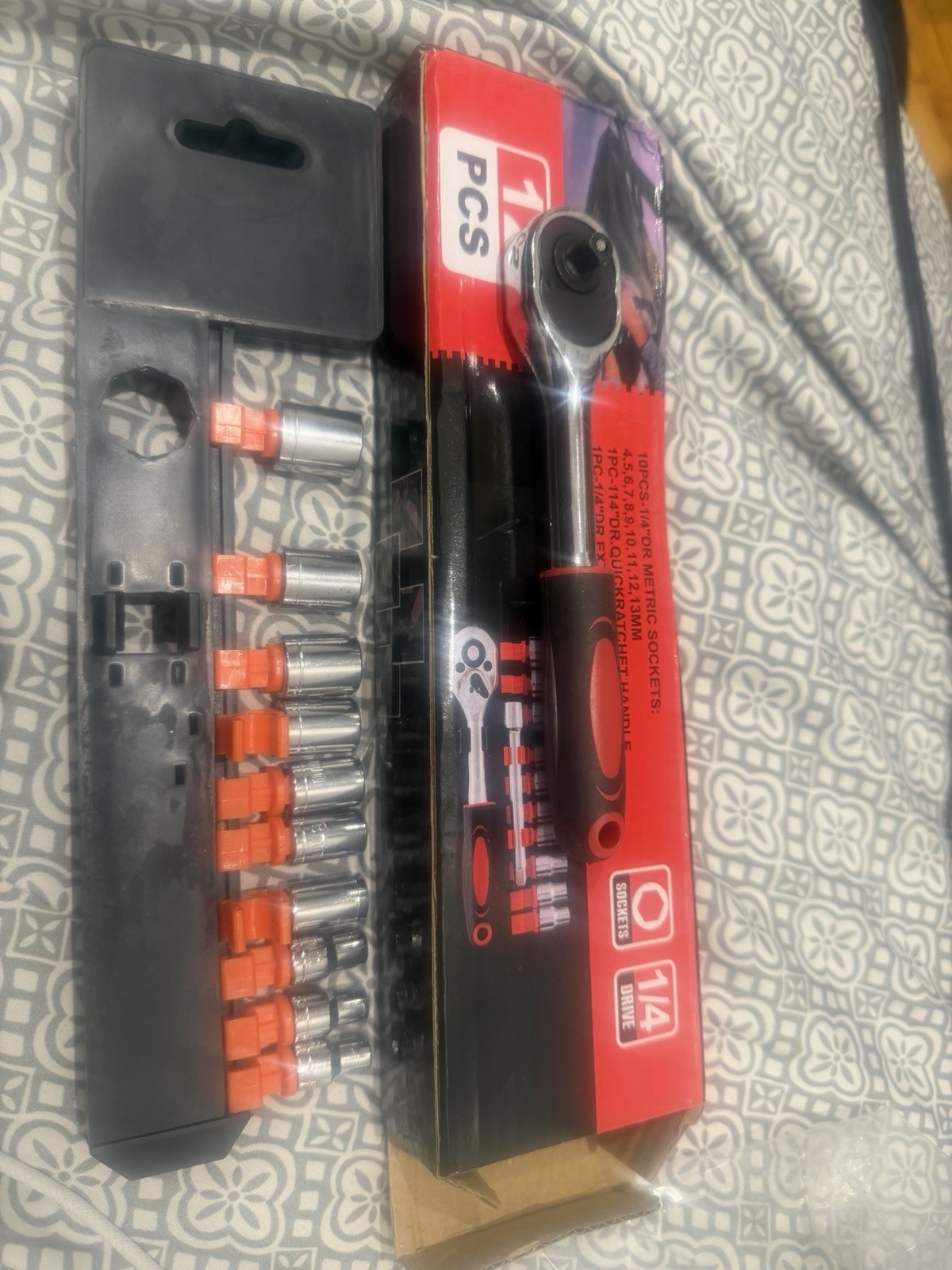 12 Pcs 1 /4 DR Metric Sockets